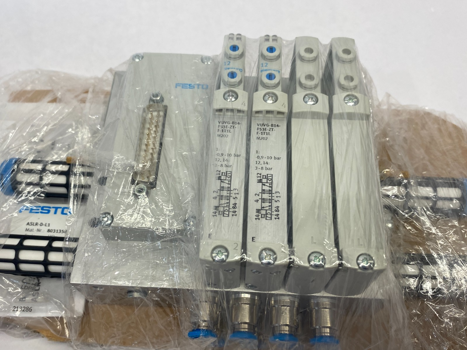 Festo VTUG-14-MSDR-B1T-25V20-G Valve Manifold Terminal 8119803 - Maverick Industrial Sales