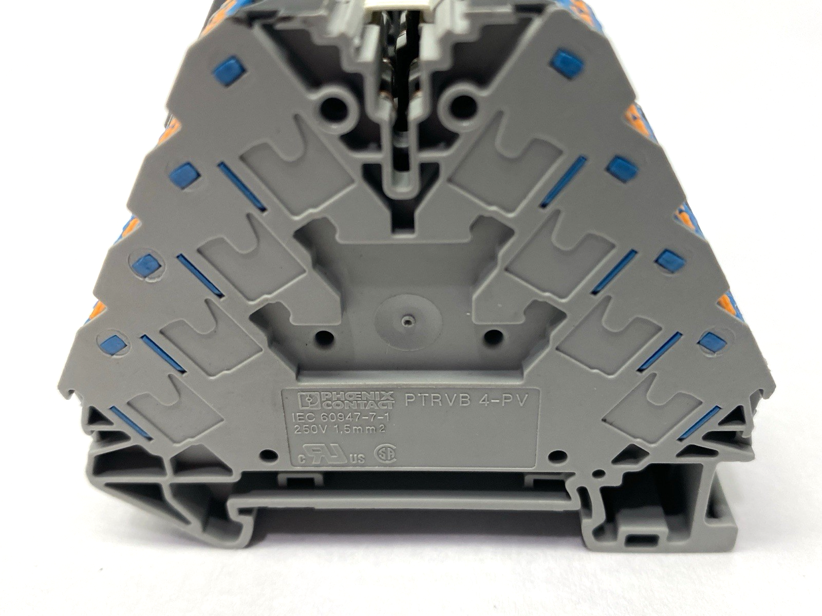 PTRVB 4-PV /BU | Phoenix Contact Potential Distributors 3270223 LOT OF 7 - Used - Maverick Industrial Sales