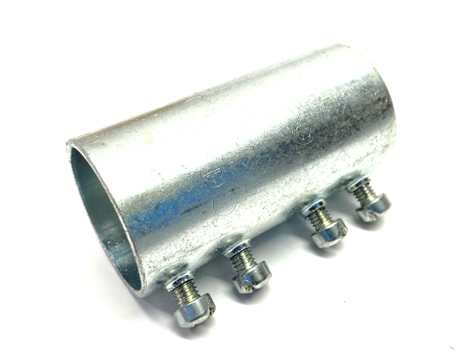 EGS 5125S Steel Zinc Plated EMT Set-Screw Coupling 1-1/4" LOT OF 8 - Maverick Industrial Sales