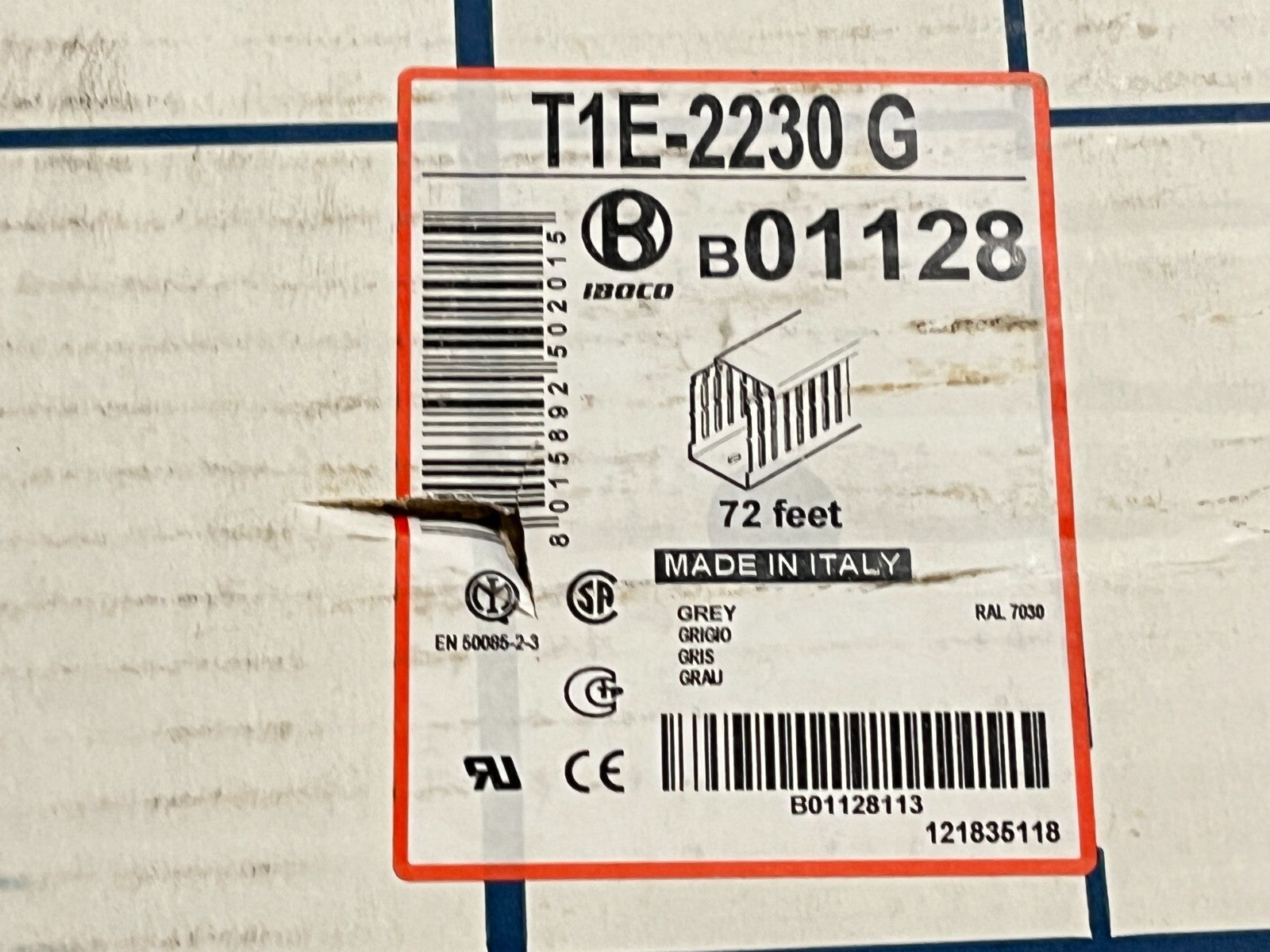 IBOCO T1E-2230G Light Gray Narrow Finger Wire Duct 1 Carton 12 Lengths 72ft - Maverick Industrial Sales