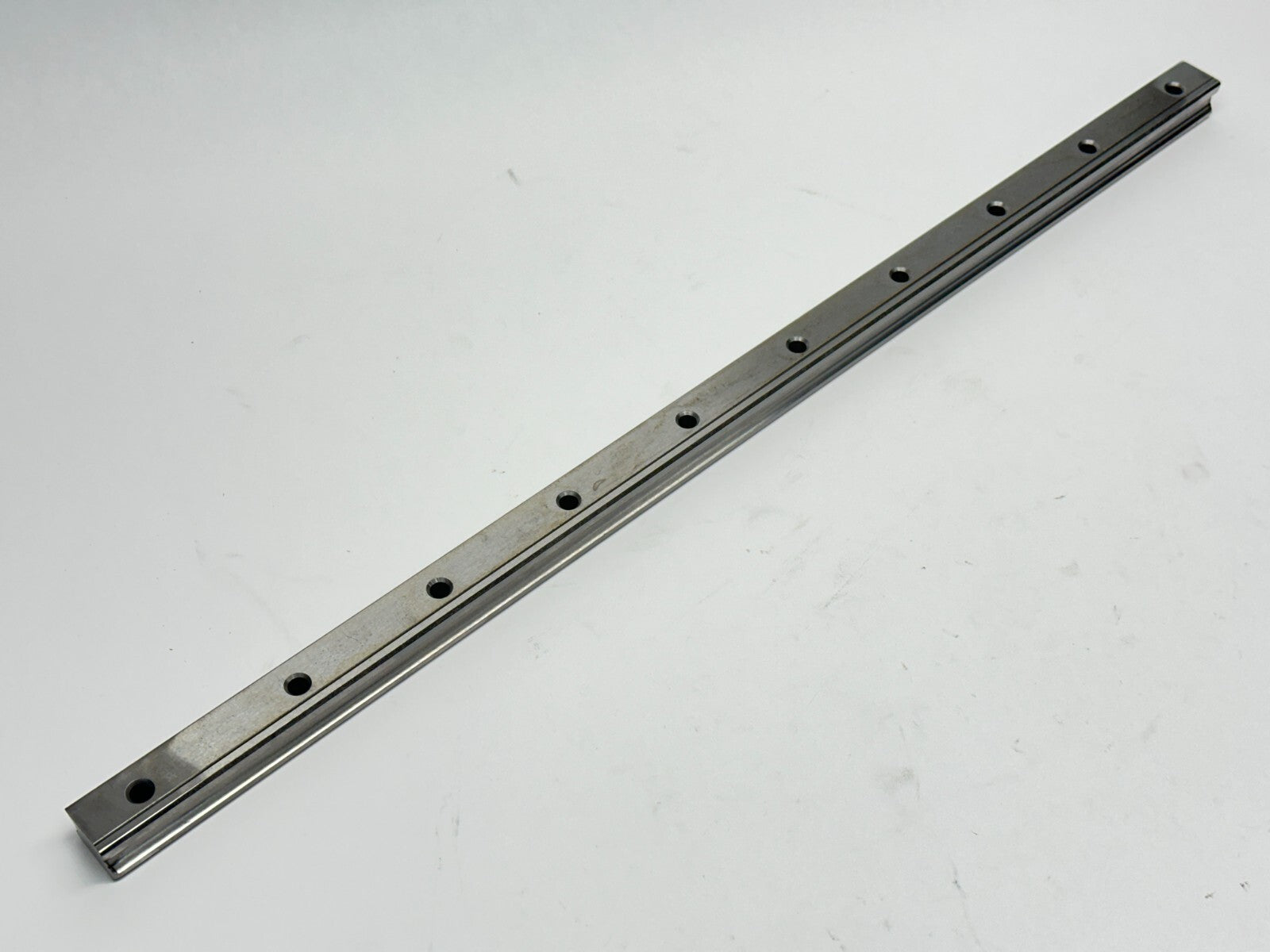 THK HSR25-580L Linear Guide Rail 25mm Size 580mm Length - Maverick Industrial Sales