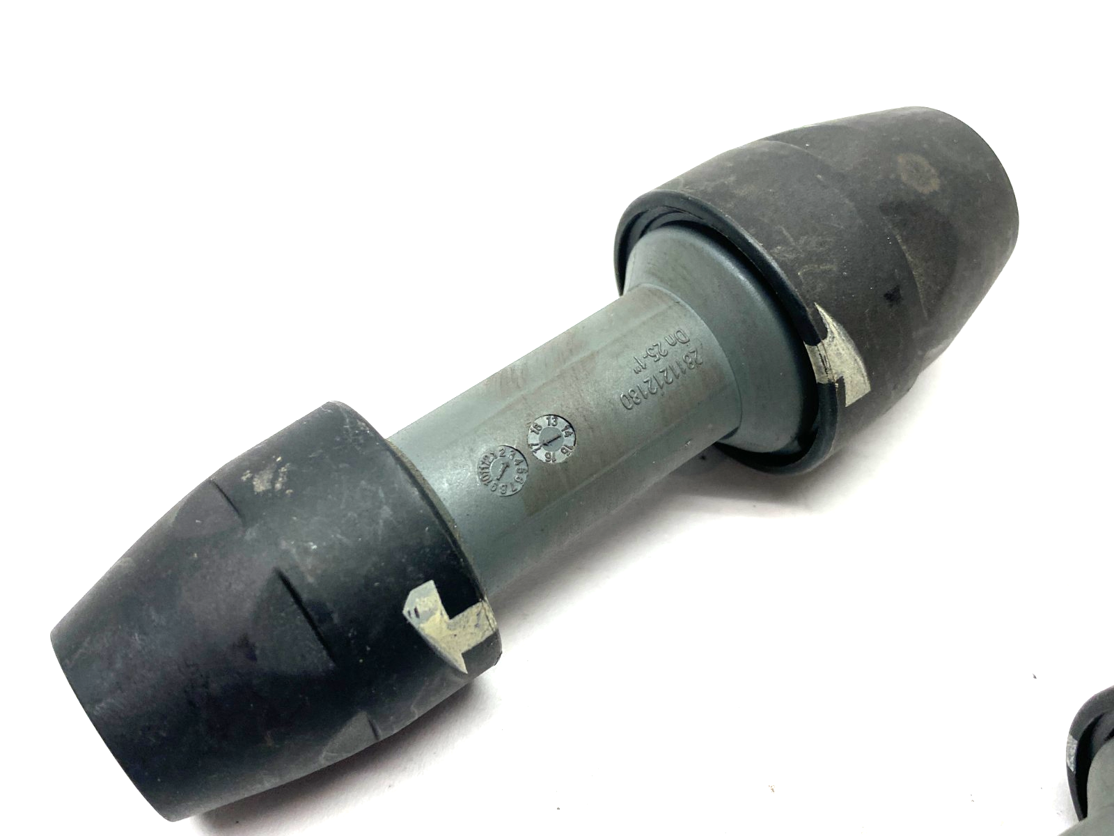 2811 2121 80 | Airnet Reduction Socket Fitting 1" to 3/4" Pipe LOT OF 2 - Used - Maverick Industrial Sales