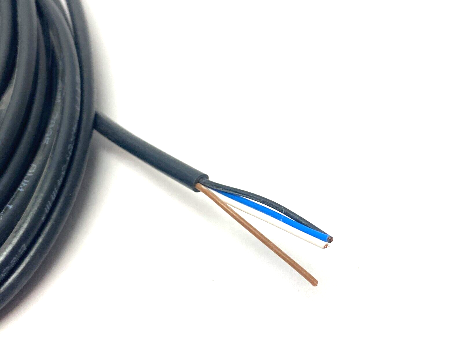 Pepperl+Fuchs V31-WM-BK10M-PVC-U Right Angle Cordset M8 4-Pin 240800-0007 - Maverick Industrial Sales