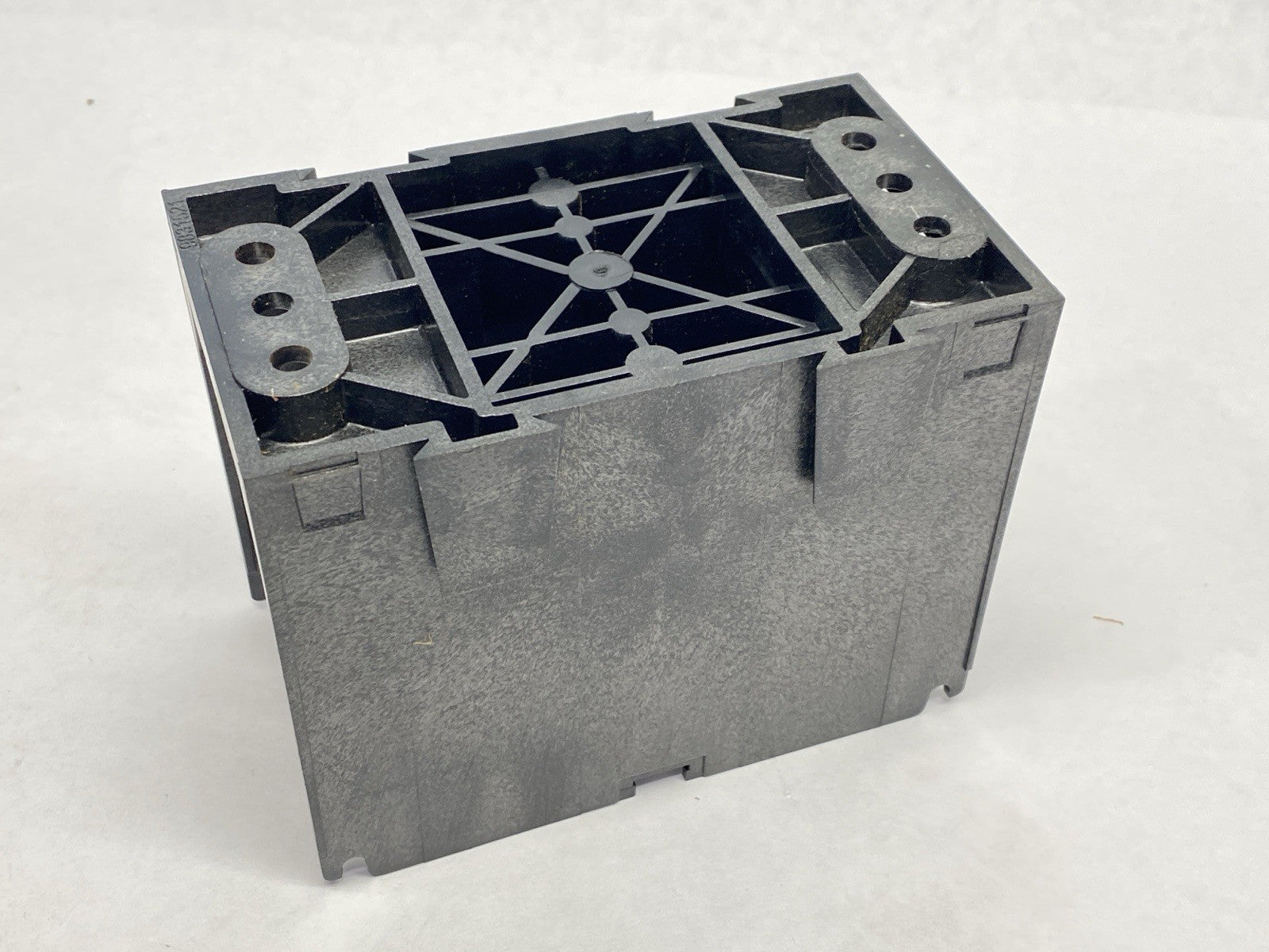Marathon 1351702CH Power Distribution Block 950A 600V - Maverick Industrial Sales