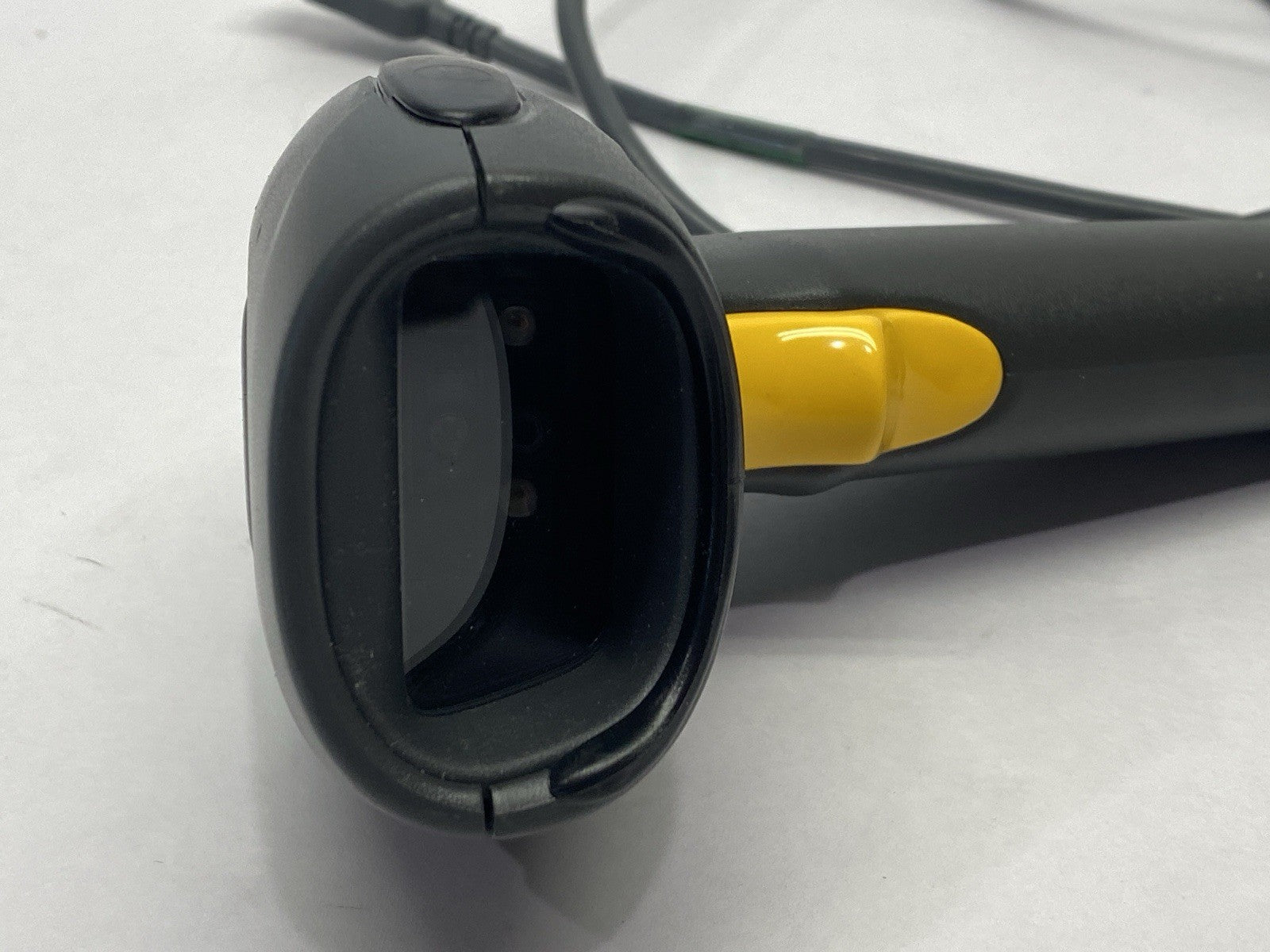 Zebra DS4208-HD00007WR Handheld Barcode Scanner w/ CBA-U01-S07ZAR USB Cable - Maverick Industrial Sales