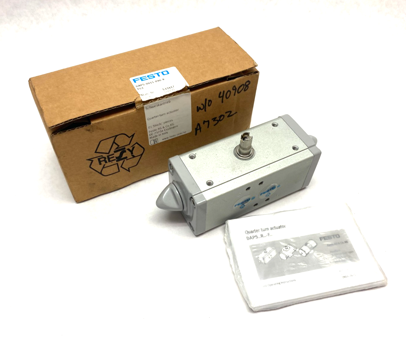 Festo DAPS-0015-090-R-F03 Quarter Turn Actuator 533417 - Maverick Industrial Sales