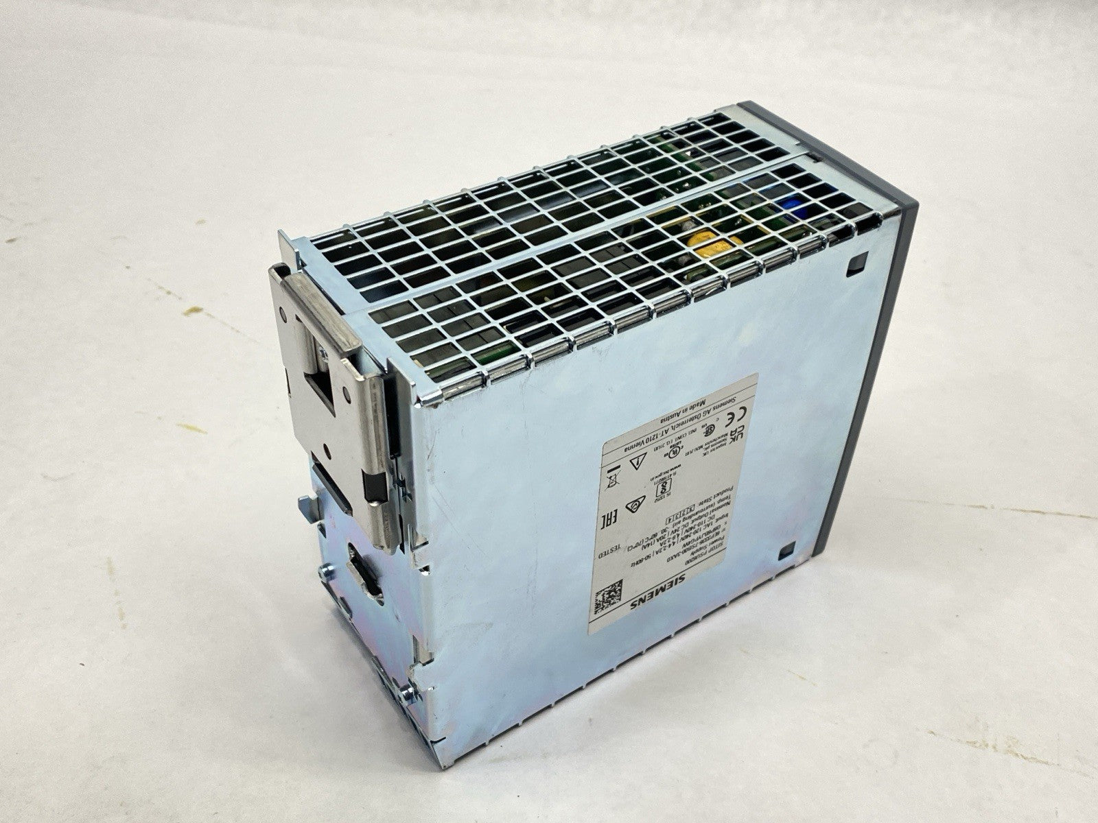 Siemens 6EP3336-7SB00-3AX0 SITOP PSU6200 Stabilized Power Supply 24V/ 10A - Maverick Industrial Sales