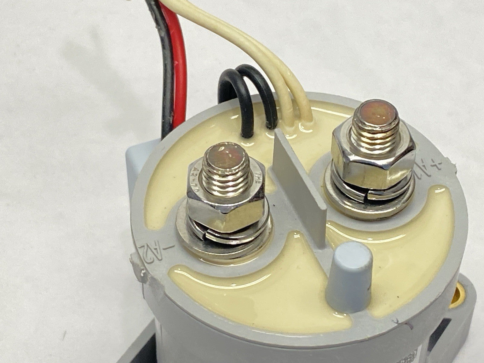 TE Connectivity EV200HAANA High Voltage Contactor 500A 12-24VDC Coil - Maverick Industrial Sales