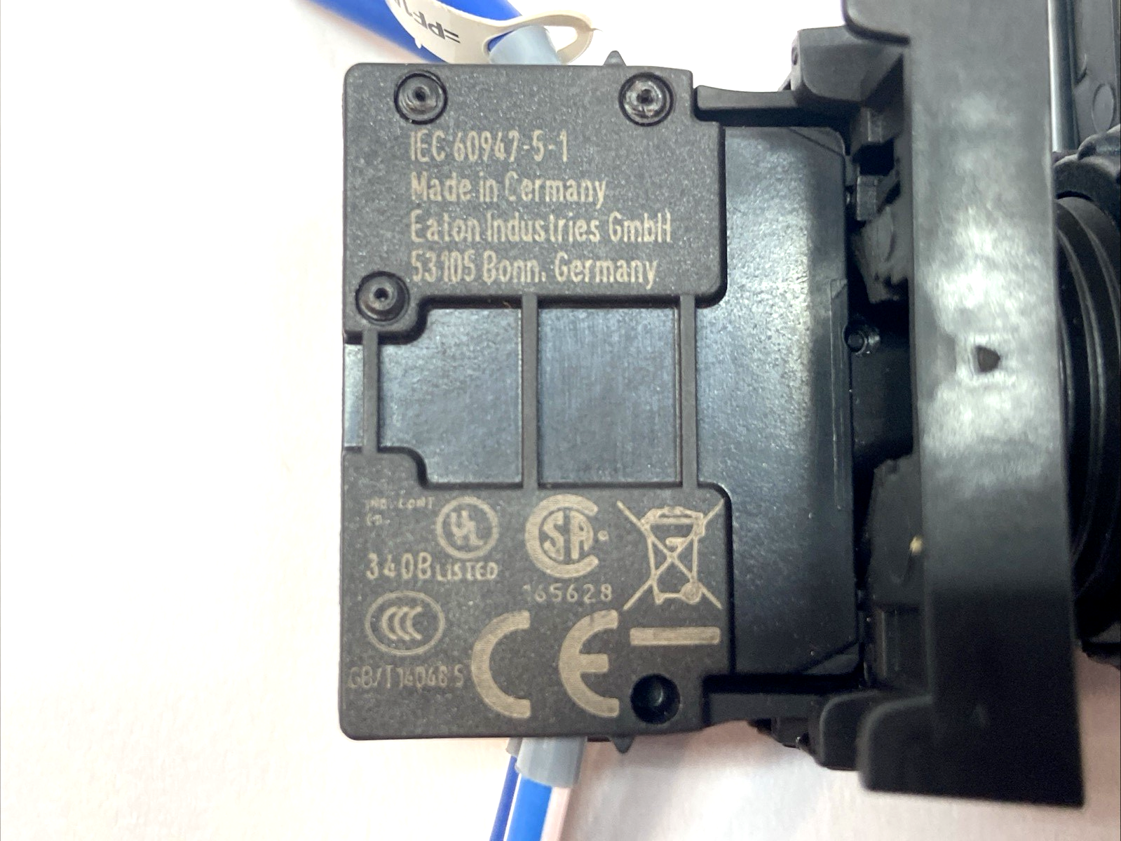 M22-DL-B-GB14-K10-230B | Eaton Pushbutton 22.5mm Blue LED 230V 1NO w/ x2 M22-K10 - Used - Maverick Industrial Sales