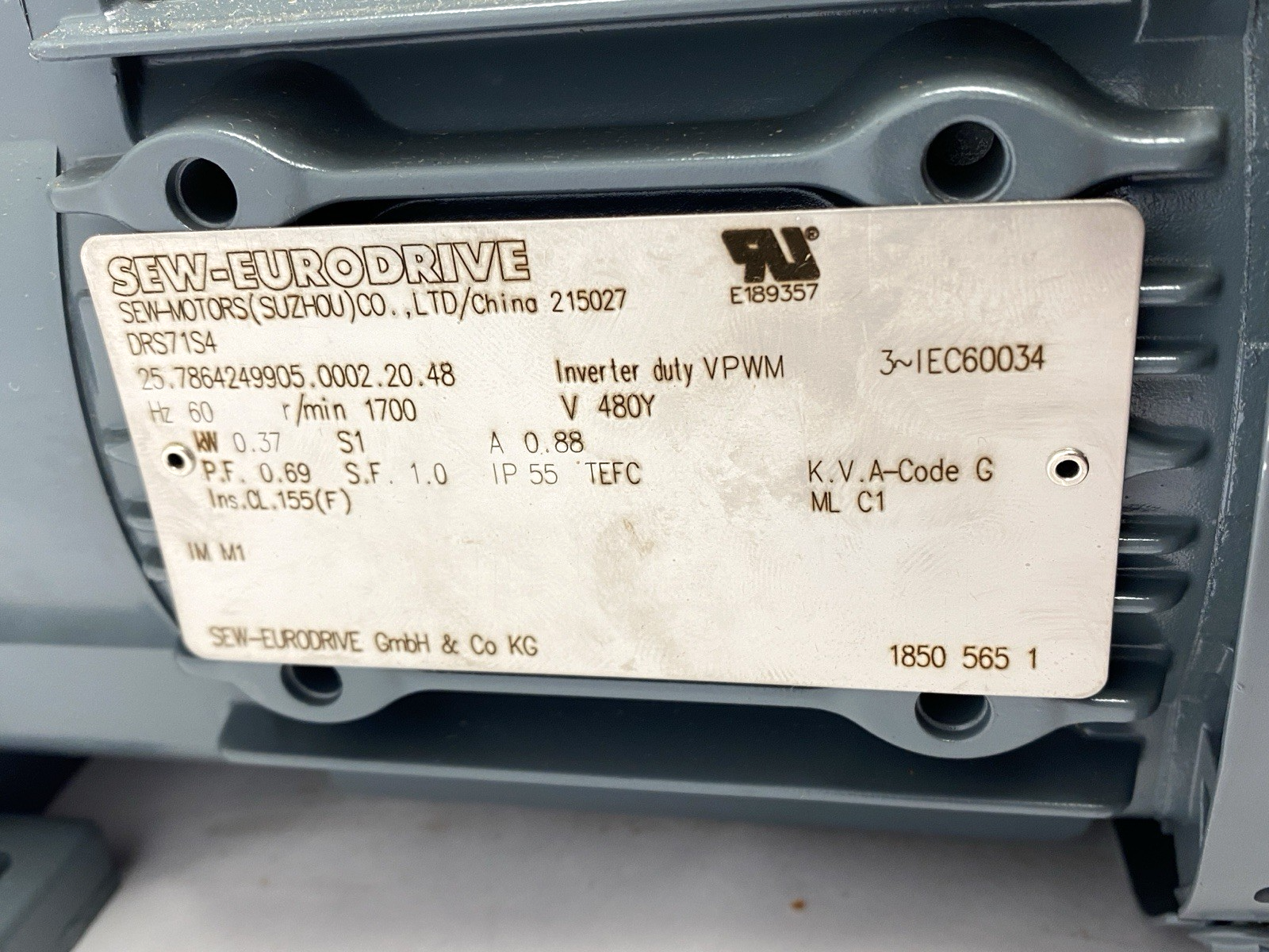 SEW-EURODRIVE 25.7864249905.0002.20.48 Servo Motor R17 DRS71S4 - Maverick Industrial Sales