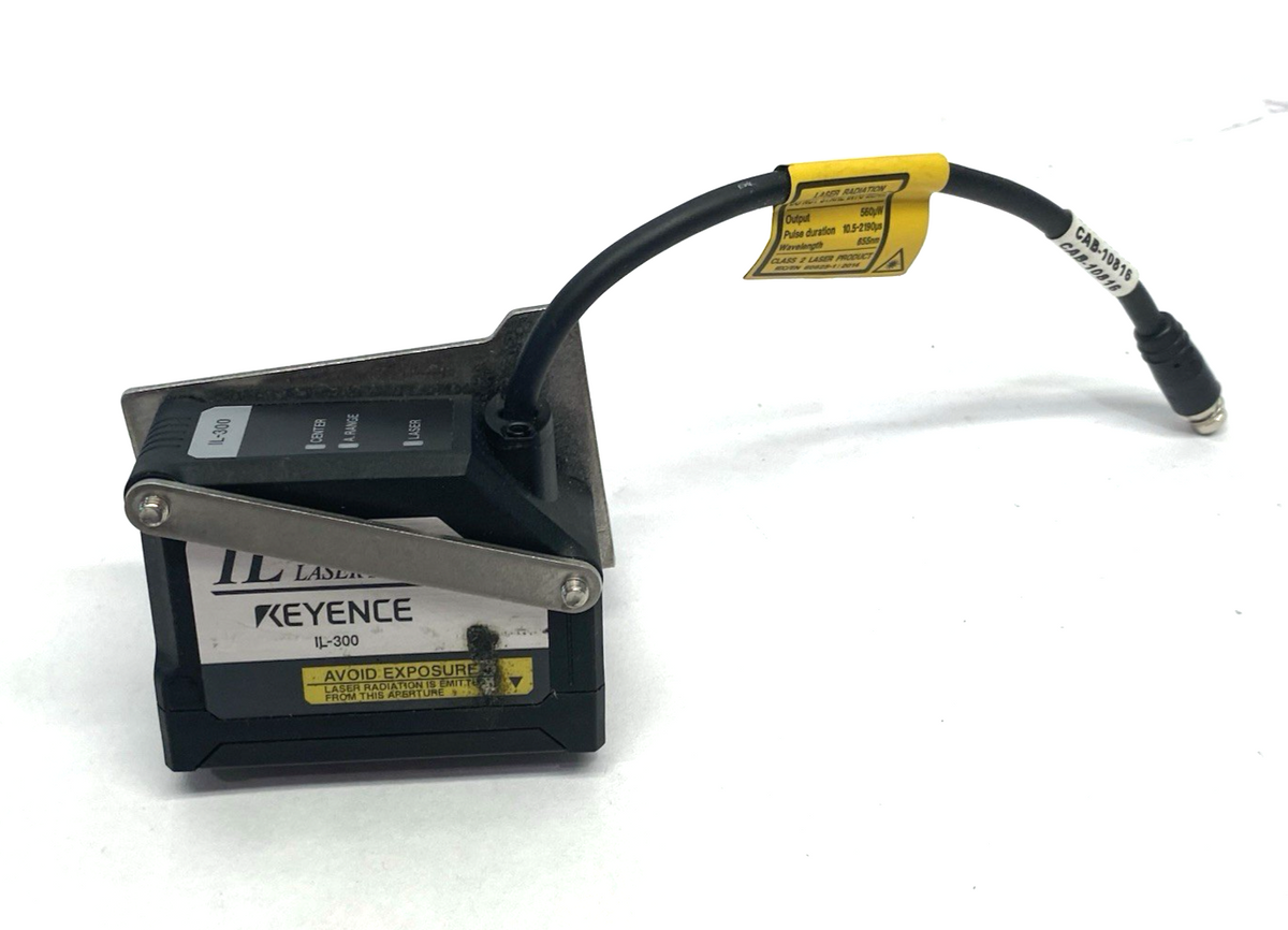 | Keyence IL-300 CMOS Multi-Function Analog Laser Sensor, 300mm Ref. Distance - Used - Maverick Industrial Sales