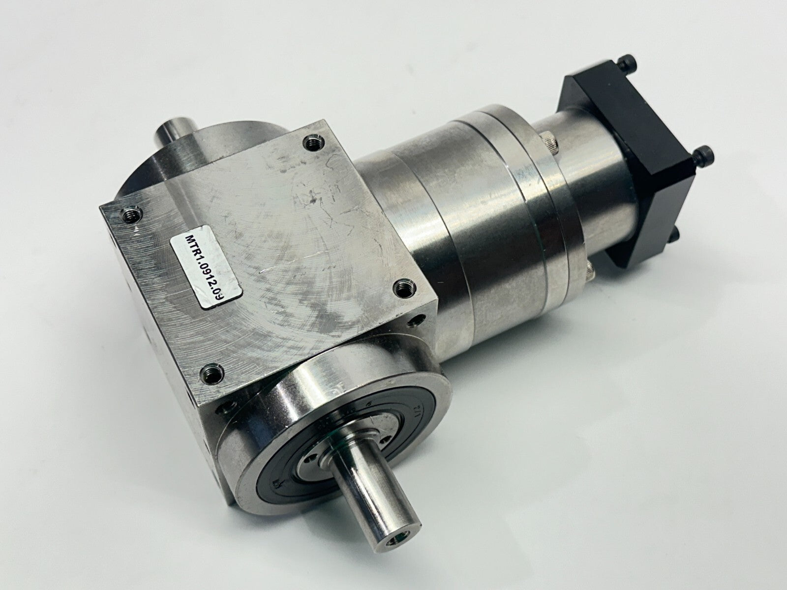 Apex Dynamics AT075FL-S2 High Precision Planetary Gearbox 010:1 Ratio - Maverick Industrial Sales