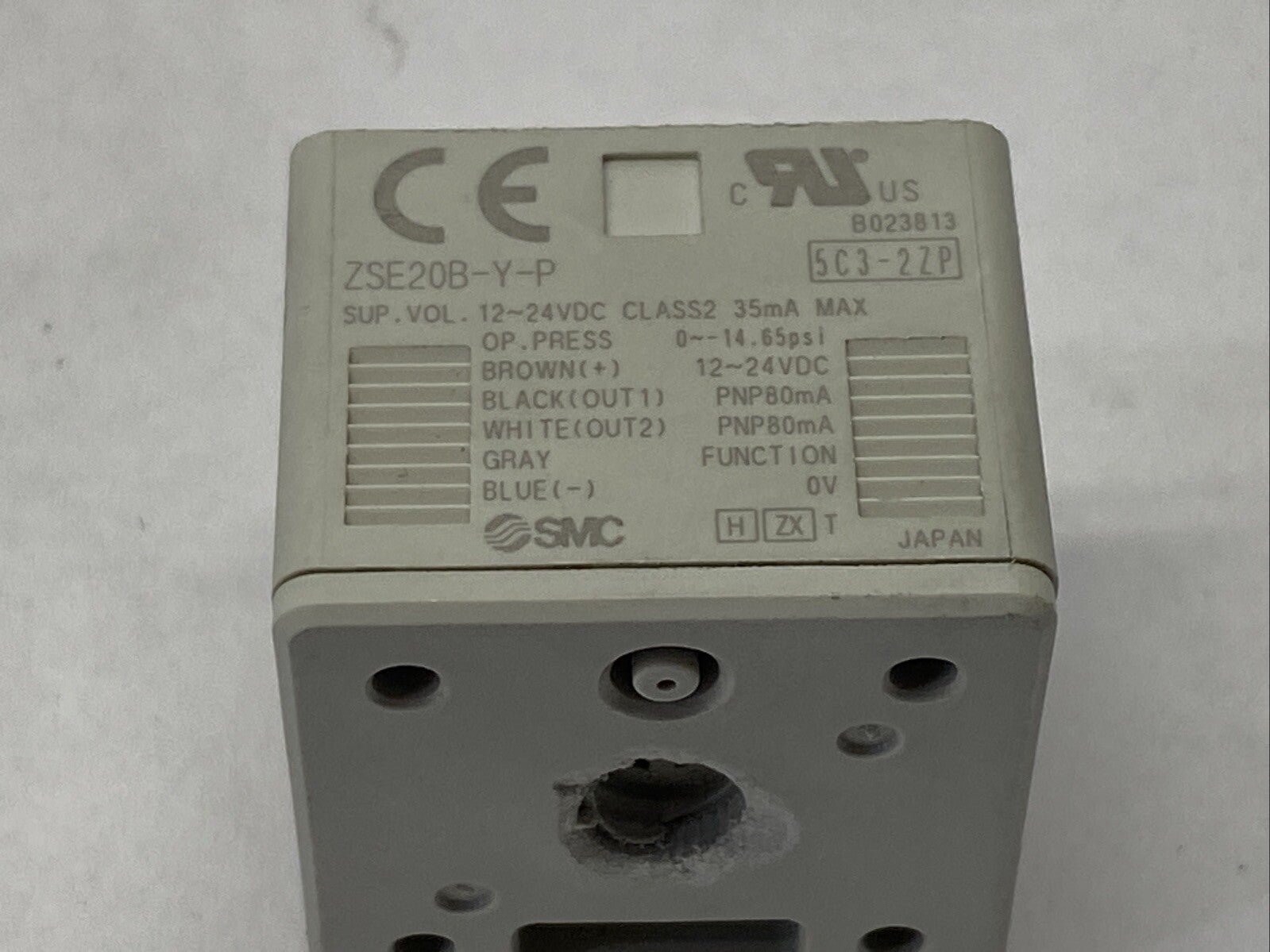 SMC ZSE20B-Y-P 3-Screen Digital Vacuum Switch 1/8" NPT - Maverick Industrial Sales
