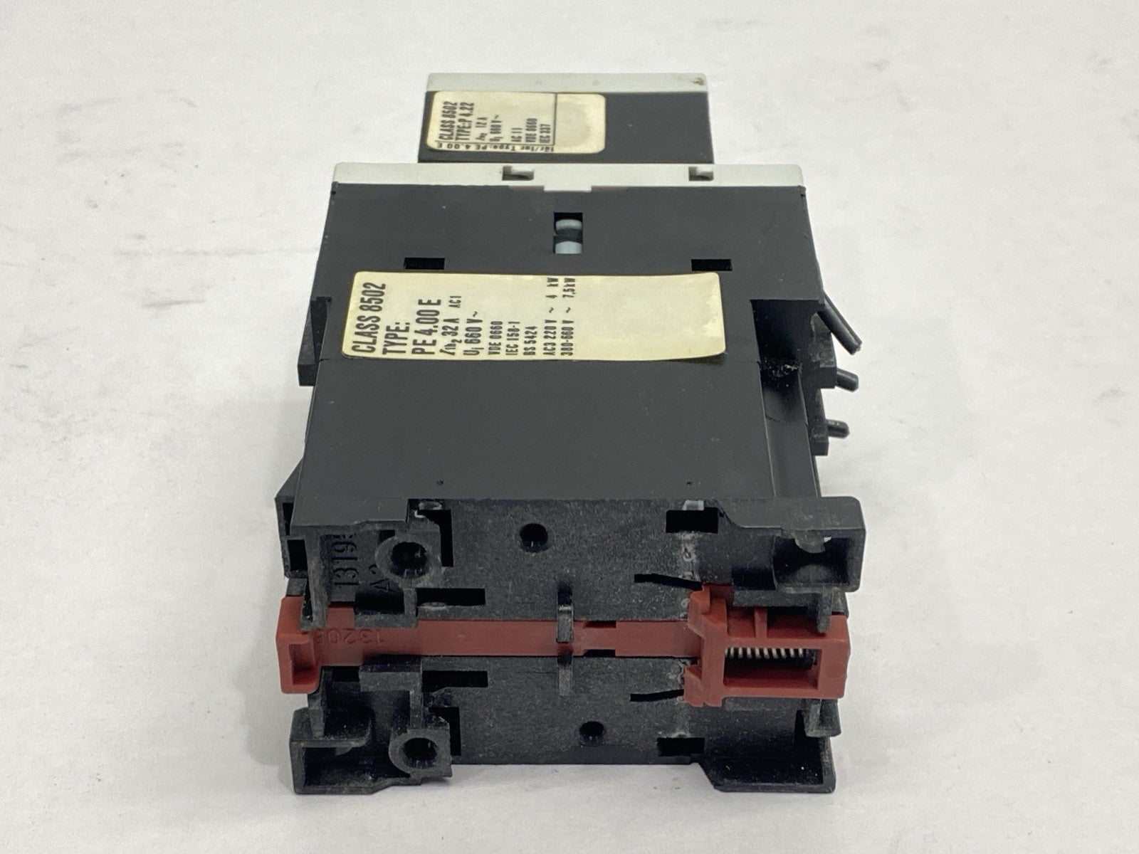Square D PE.400E Contactor 32A 660V w/ P4.22 Auxiliary Contact 12A 660V - Maverick Industrial Sales