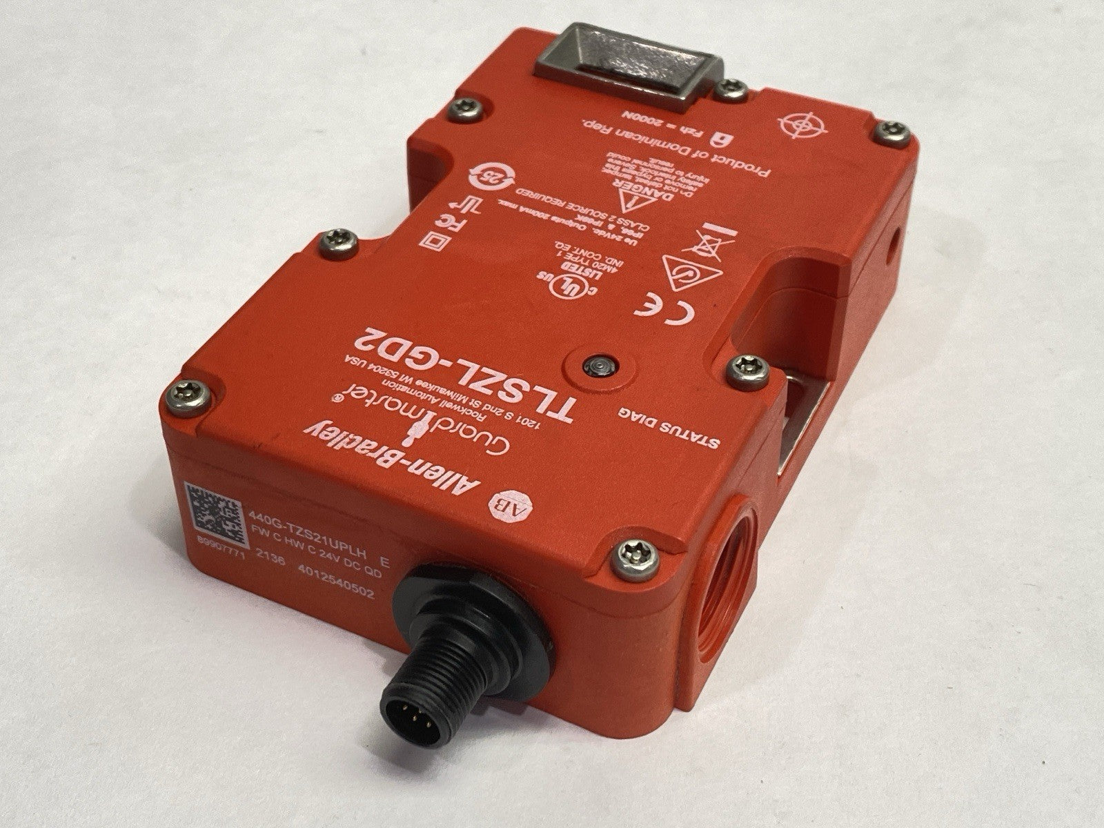 440G-TZS21UPLH | Allen Bradley Ser E Guardmaster Safety Interlock Switch TLSZL-GD2 - For parts or not working - Maverick Industrial Sales