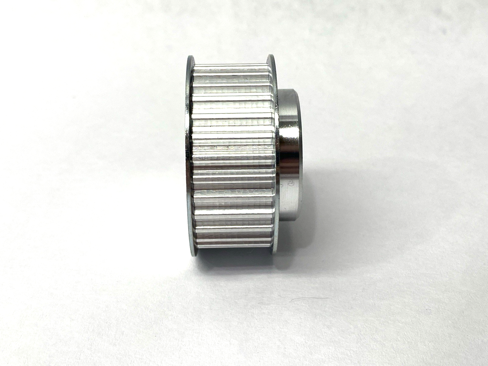 Maedler 27T5/30 Aluminum Timing Pulley for 16mm Wide Belt - Maverick Industrial Sales