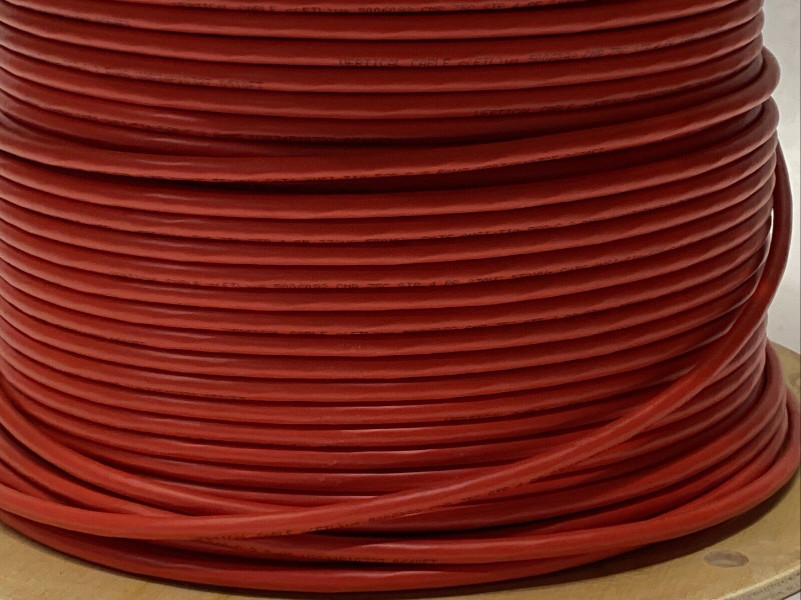 Vertical Cable 062-508/S/RD Ethernet Cable Cat6 F/UTP Red 23AWG 700FT Spool - Maverick Industrial Sales
