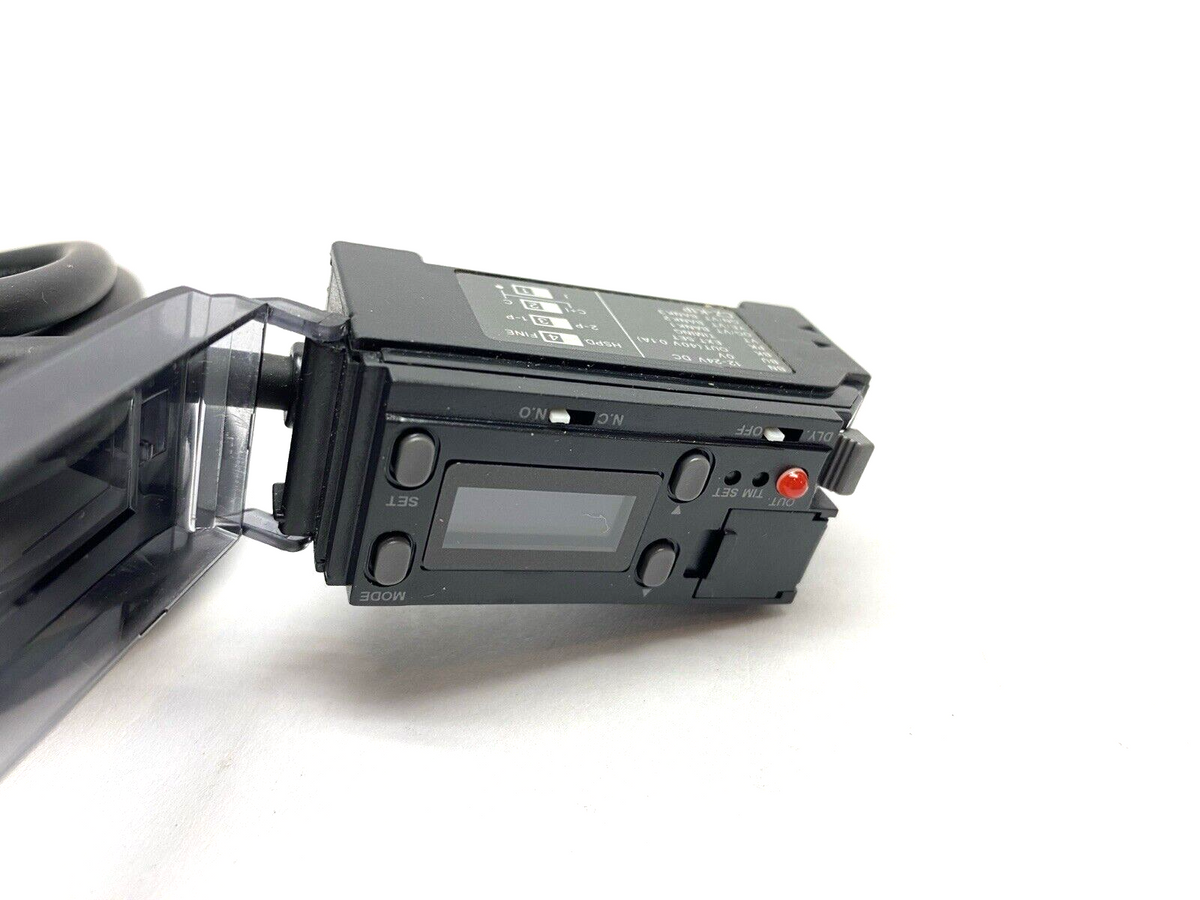 CZ-K1P | Keyence Fiberoptic Sensor Amplifier Main Unit, PNP - Used - Maverick Industrial Sales