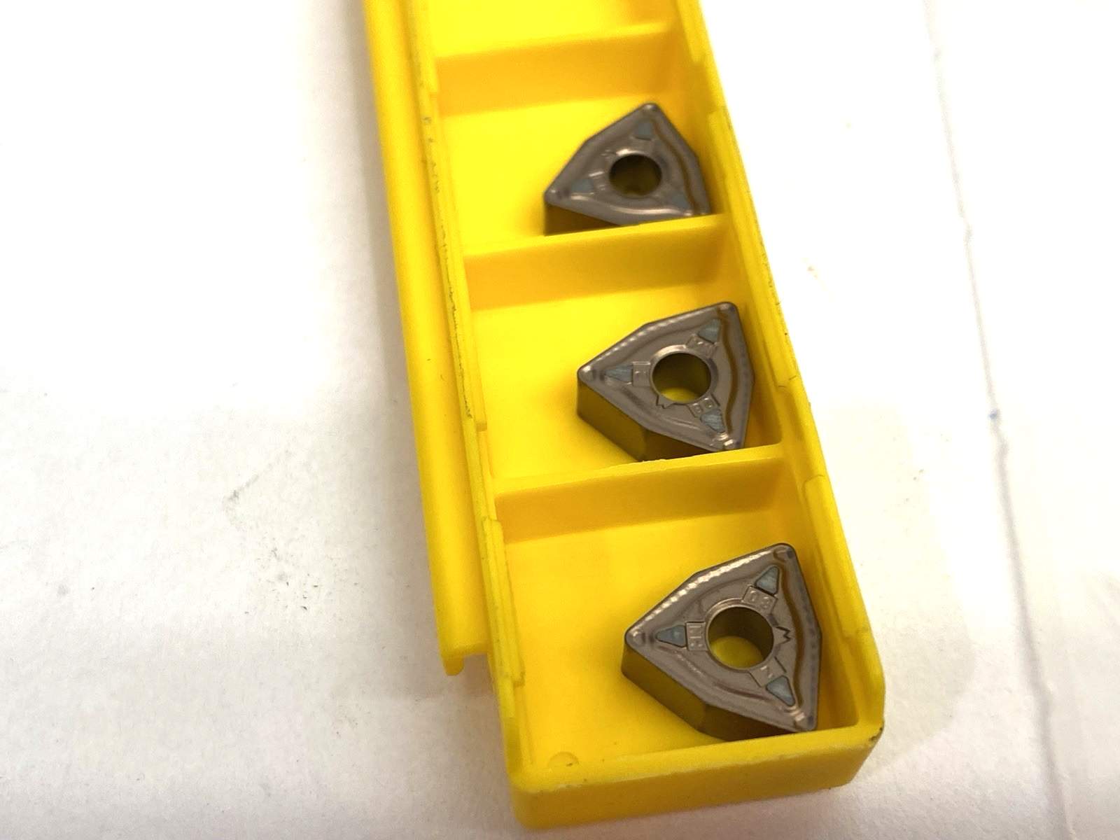 5696935 | Kennametal Kenloc™ Turning Insert Medium-Negative WNMG060408MN PKG OF 3 - New – Open box - Maverick Industrial Sales