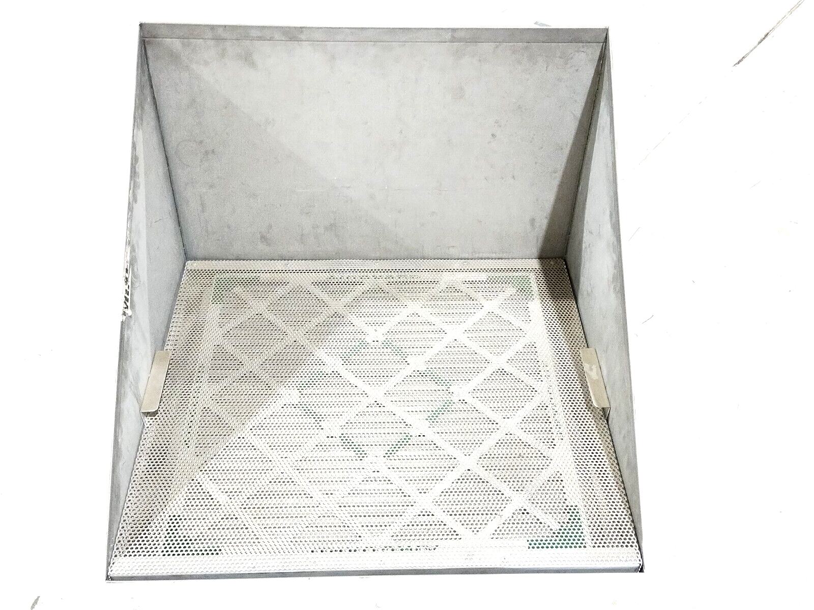 Downdraft Table Station 46" Height,  28" Wide x 26" Deep Table Surface, 120VAC - Maverick Industrial Sales