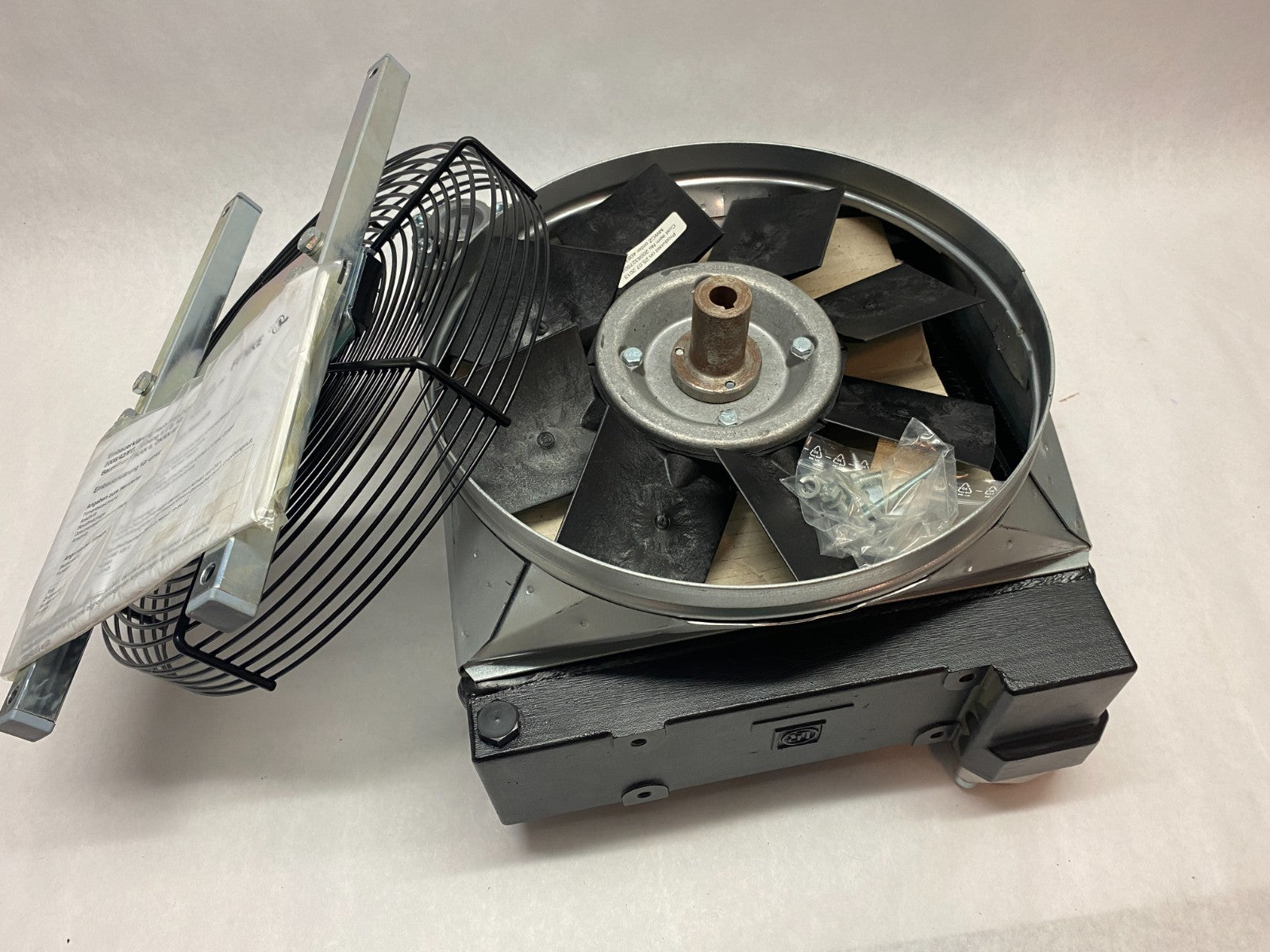 FUNKE 2.7903.2.19-04.01 Oil/Air Cooling Unit OKAN 2.79 Size 02 AC 210 002 125 0 - Maverick Industrial Sales