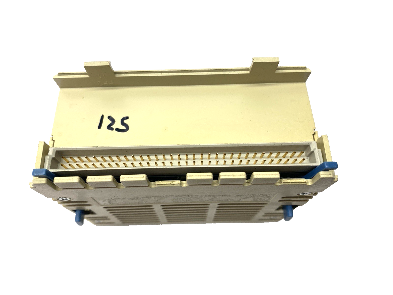 05-011-031 | Sigmatek DNC 031 DIAS Positioner Output Module CRACKED PLASTIC - Used - Maverick Industrial Sales