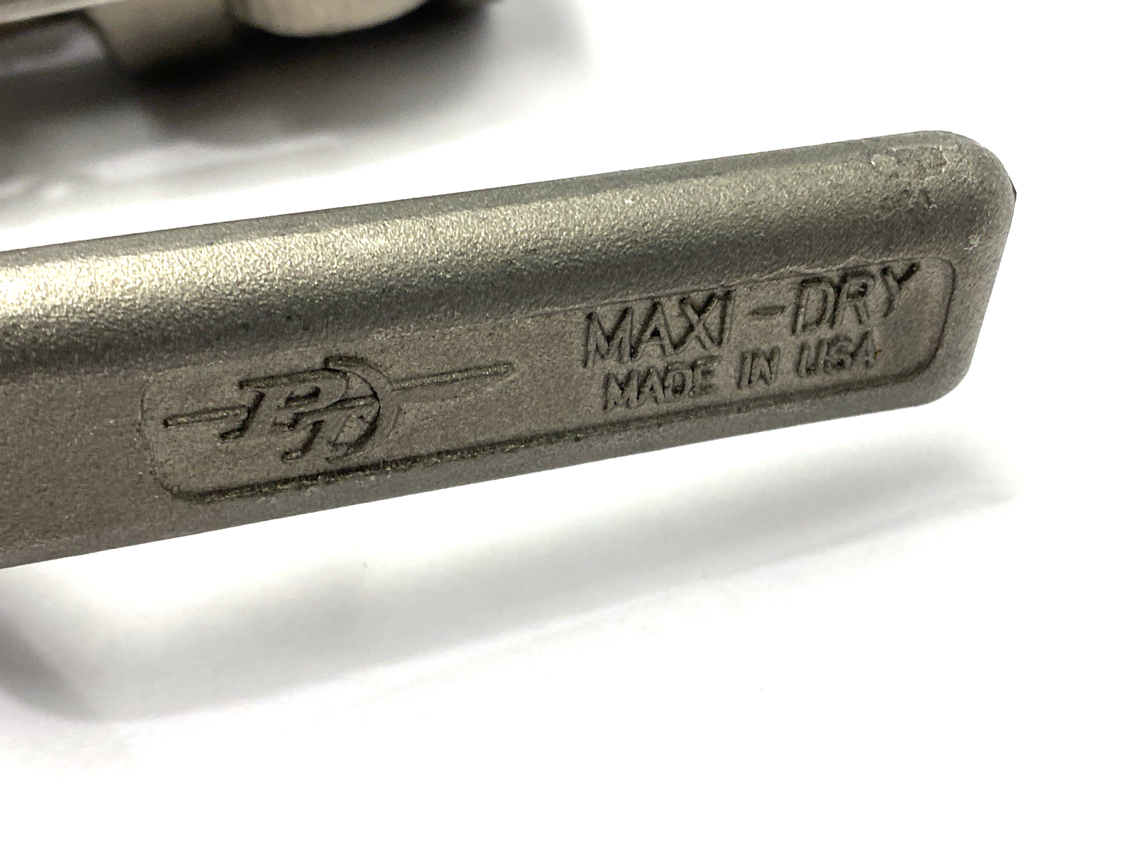 N/A | PT Cam & Groove Hose Coupling Size 2, Socket w/ Shut-Off Valve 1-1/2 NPT Female - New – Open box - Maverick Industrial Sales