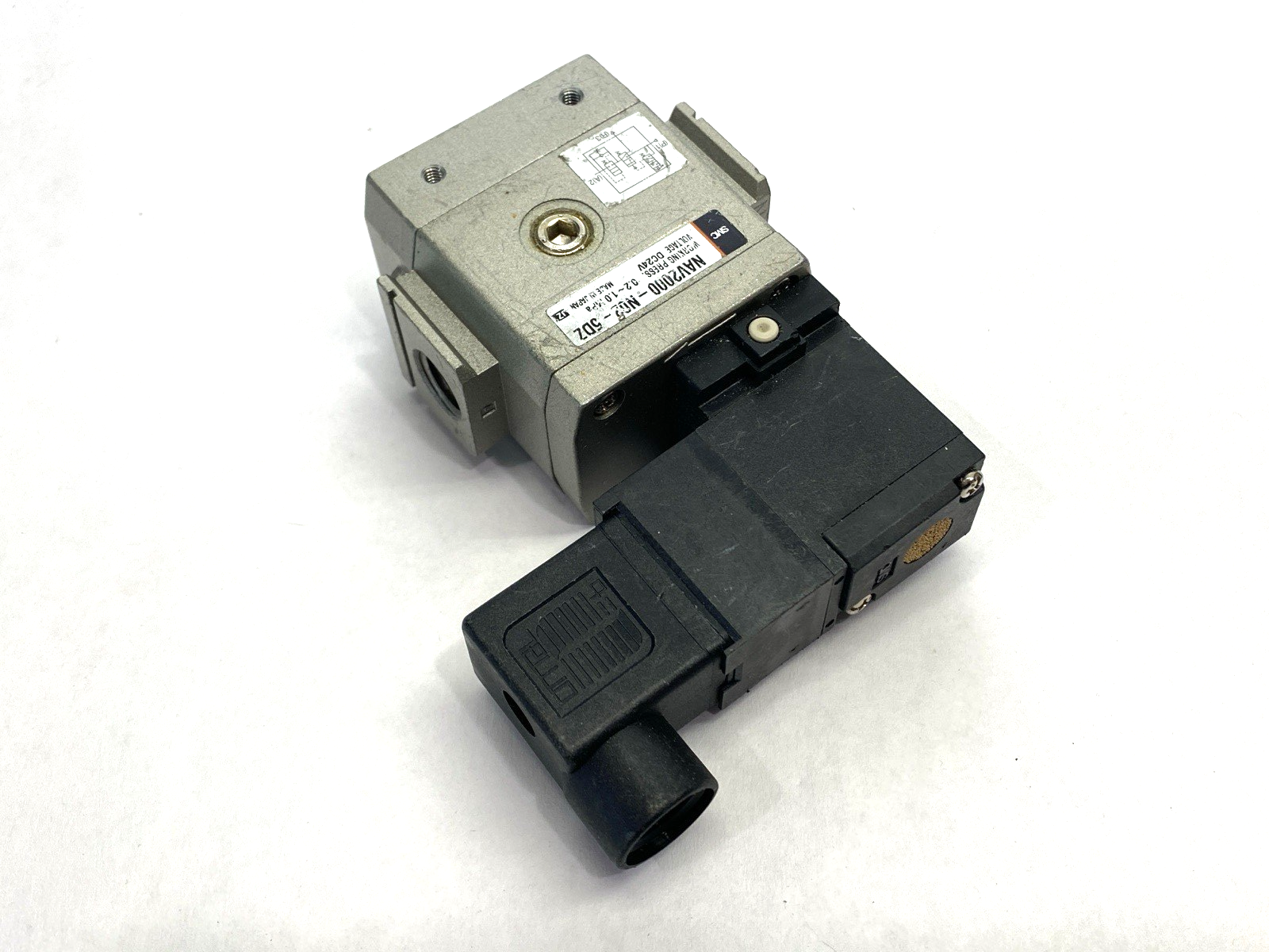 SMC NAV2000-N02-5DZ Soft Start Valve 1/4" Ports 24VDC - Maverick Industrial Sales