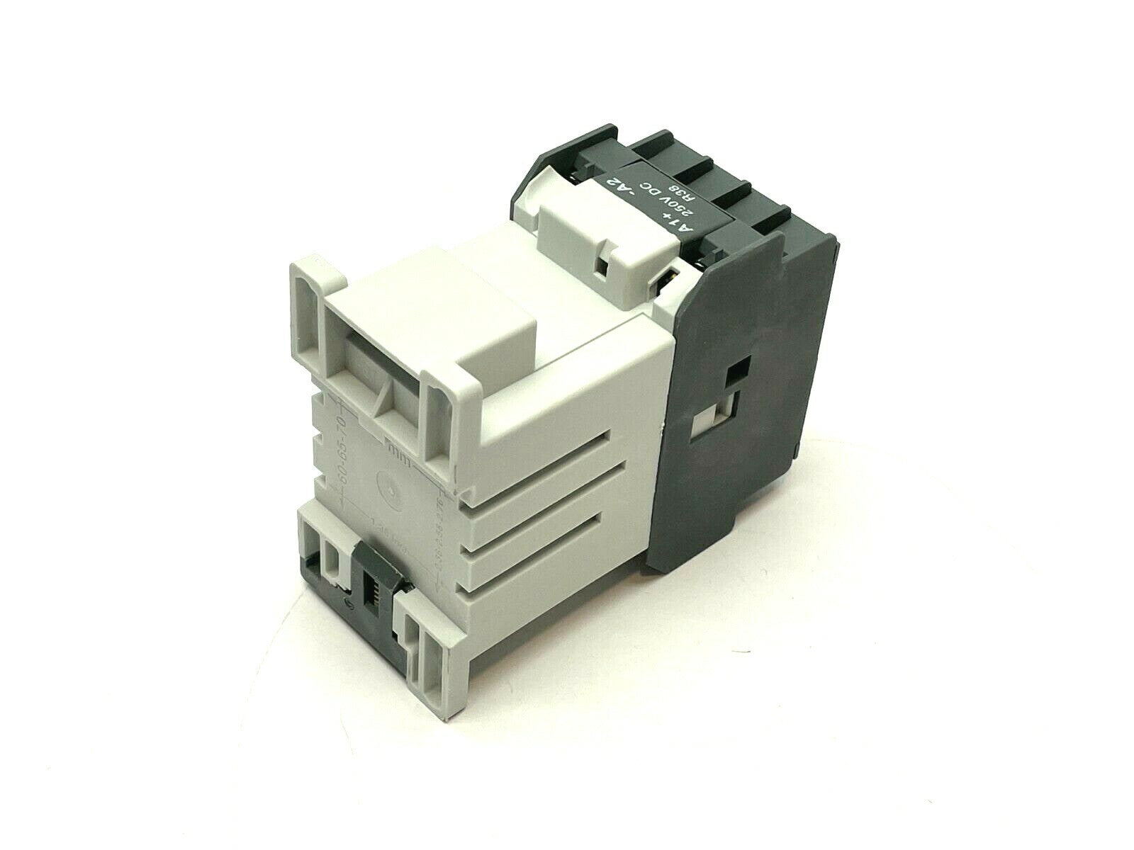 ABB NLE22E-38 Contactor Relay 1SBH143001R3822 - Maverick Industrial Sales