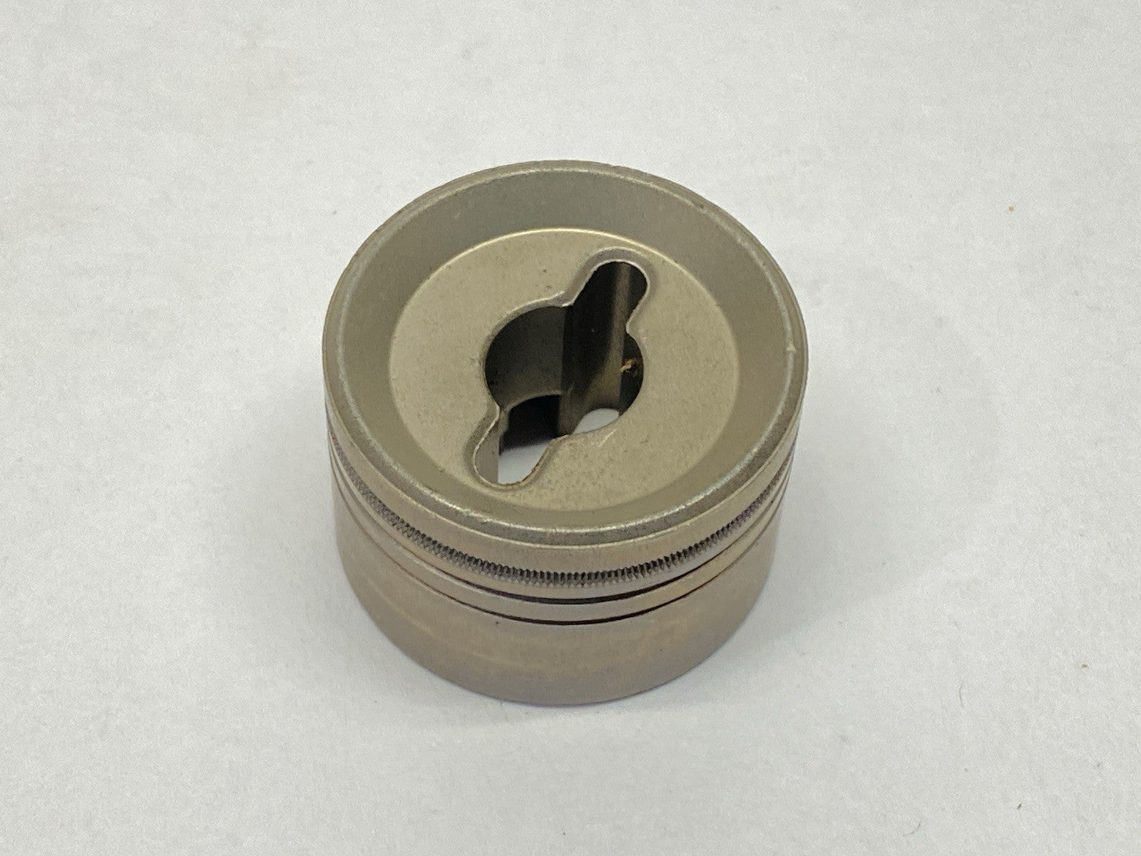 261157 | Miller .024, .030-.035V-Groove .035VK-Groove Drive Roll - New – Open box - Maverick Industrial Sales