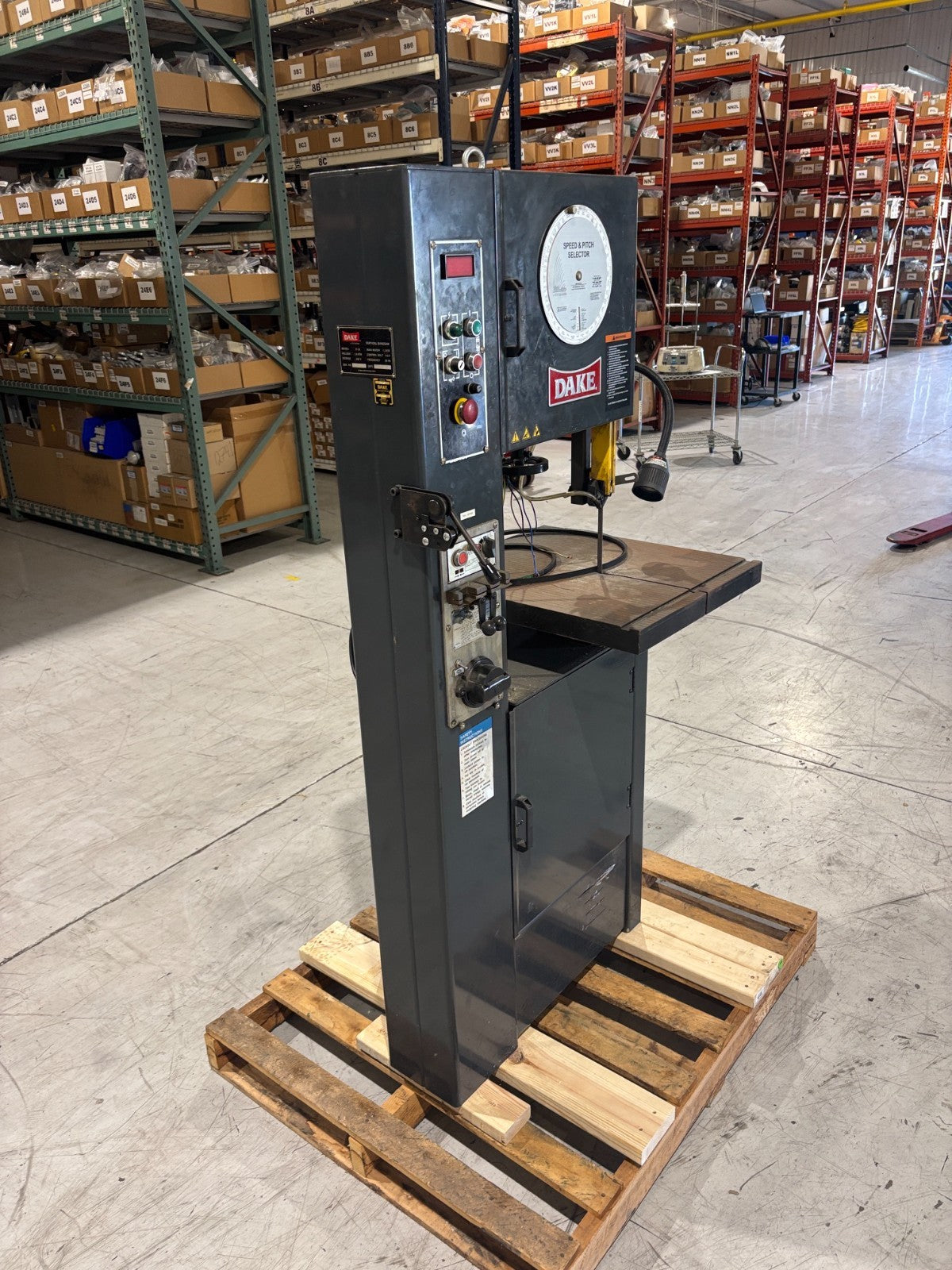 Dake V16 Vertical Bandsaw, 2HP, 2.5kVA Welder, 230, Blade Welder/Grinder, Repair - Maverick Industrial Sales