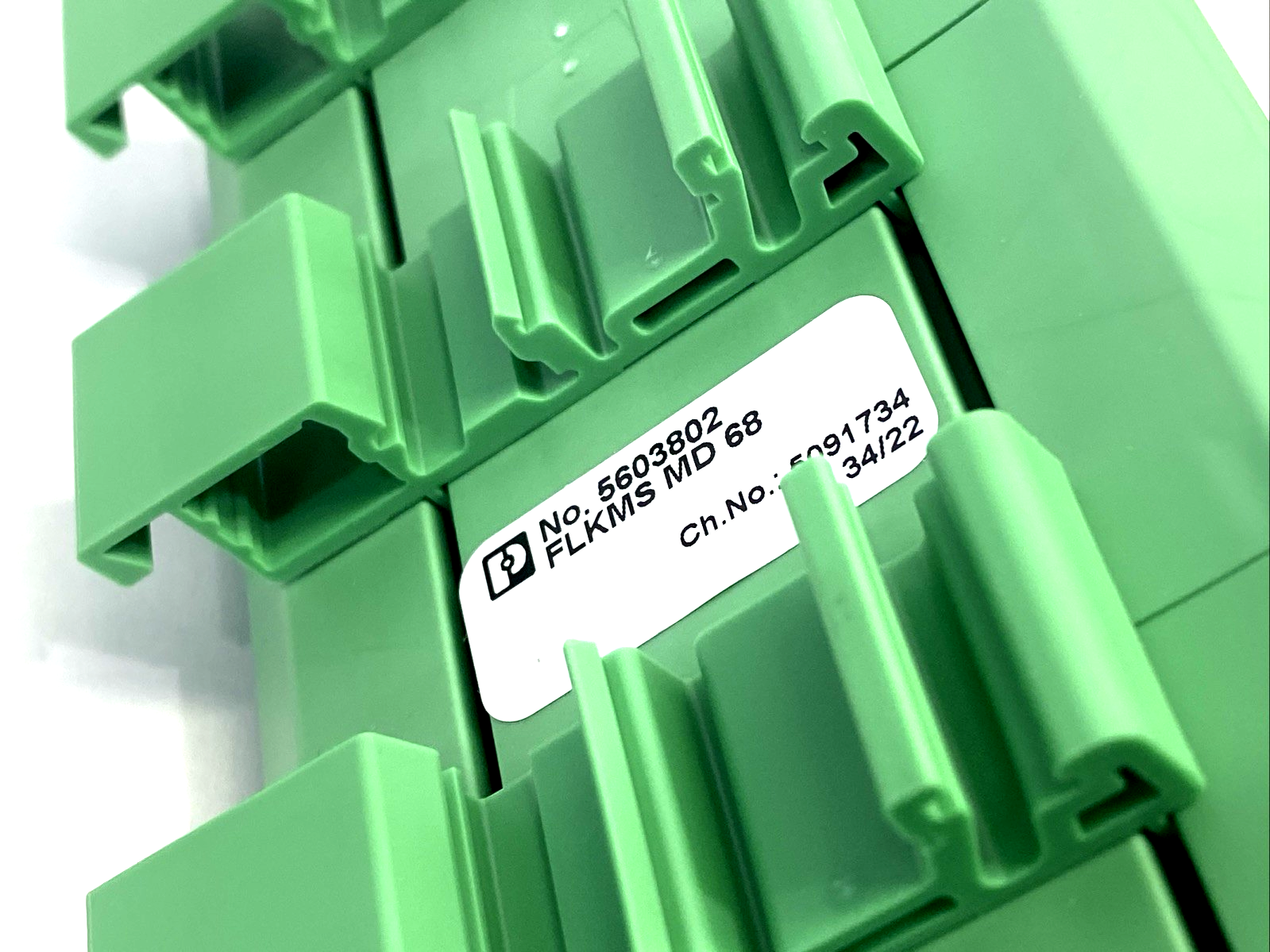 FLKMS MD 68 | Phoenix Contact VARIOFACE Passive Module 5603802 - New – Open box - Maverick Industrial Sales