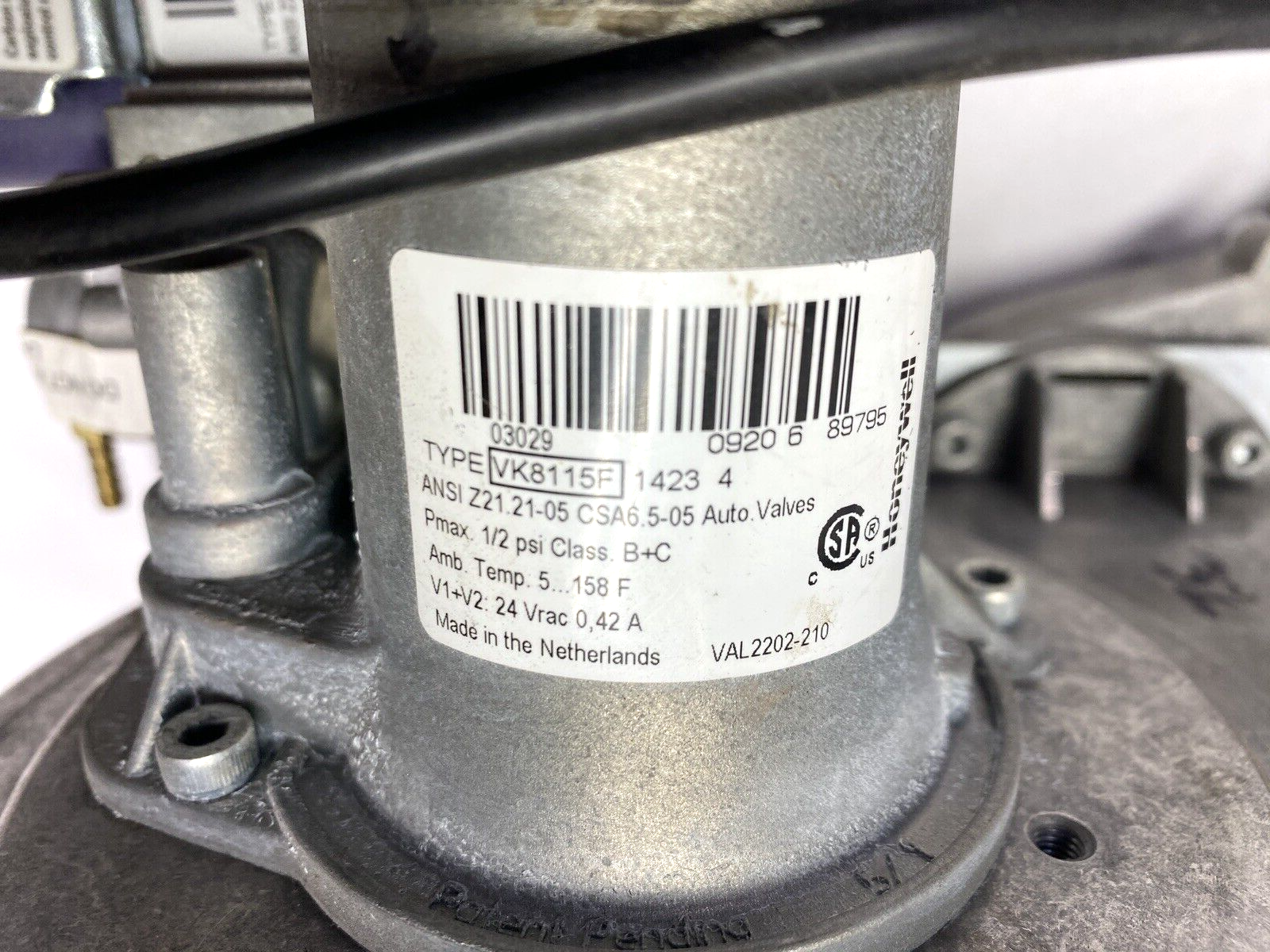 Trinity Ti150 Gas Boiler Burner w/ Inducer Motor w/ Honeywell VK8115F, VK8115V - Maverick Industrial Sales