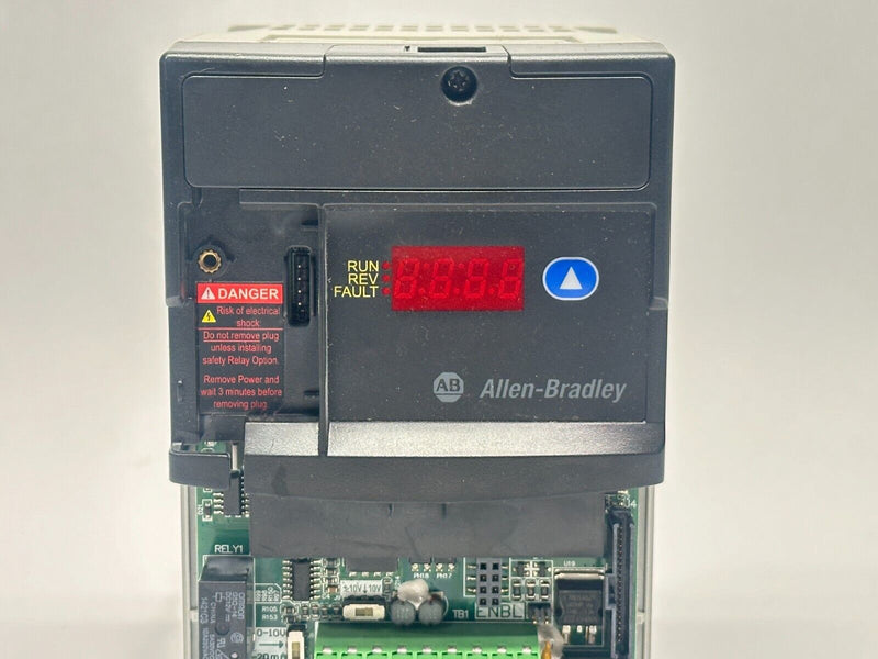 Allen Bradley 22D-D4P0N104 Ser A PowerFlex 40P AC Drive 1.5kW 2HP 4A 460VAC - Maverick Industrial Sales