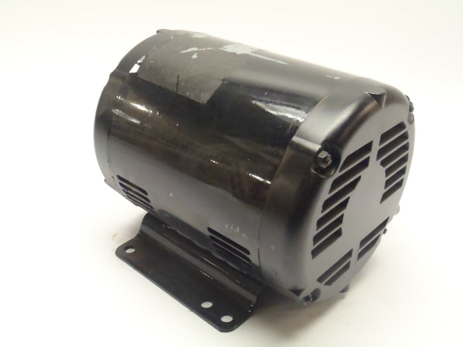 Baldor Electric Motor 1HP 575V 860RPM 3PH 1.7A 1-1/8" Shaft w/ 1/4" Keyway - Maverick Industrial Sales