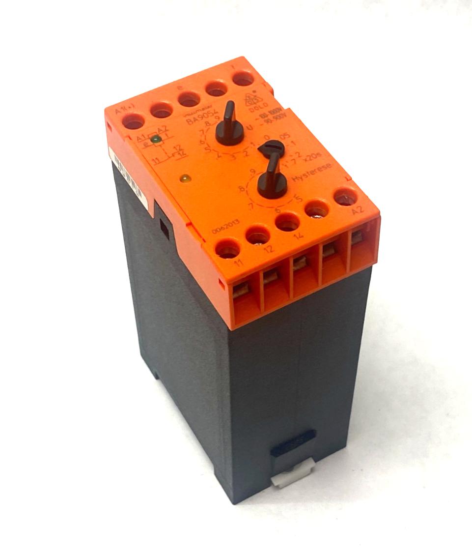E. Dold & Söhne 0062013 Voltage Change Relay BA9054/023 - Maverick Industrial Sales