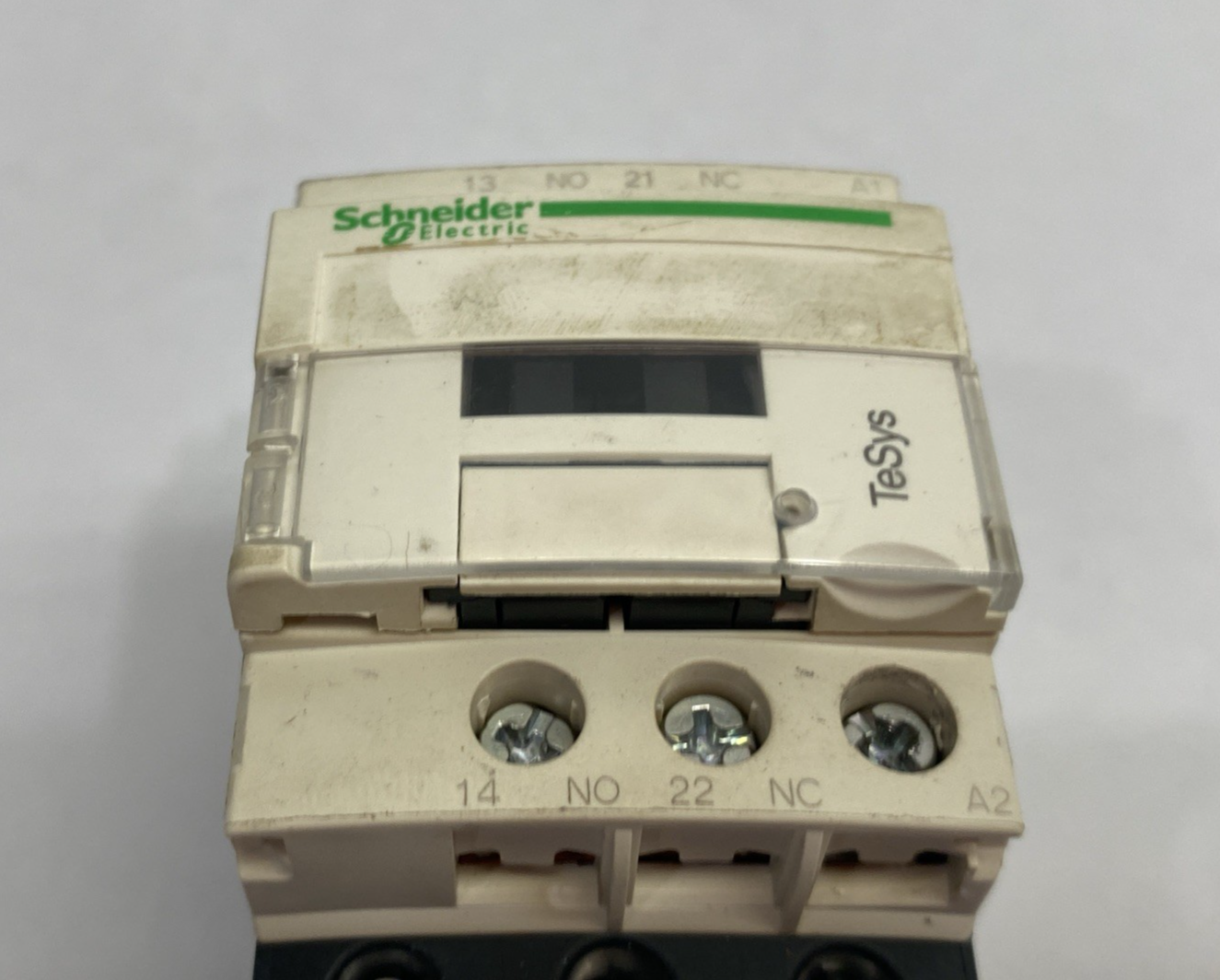 Schneider Electric LC1D09F7C TeSys Contactor 3-Pole 9A - Maverick Industrial Sales