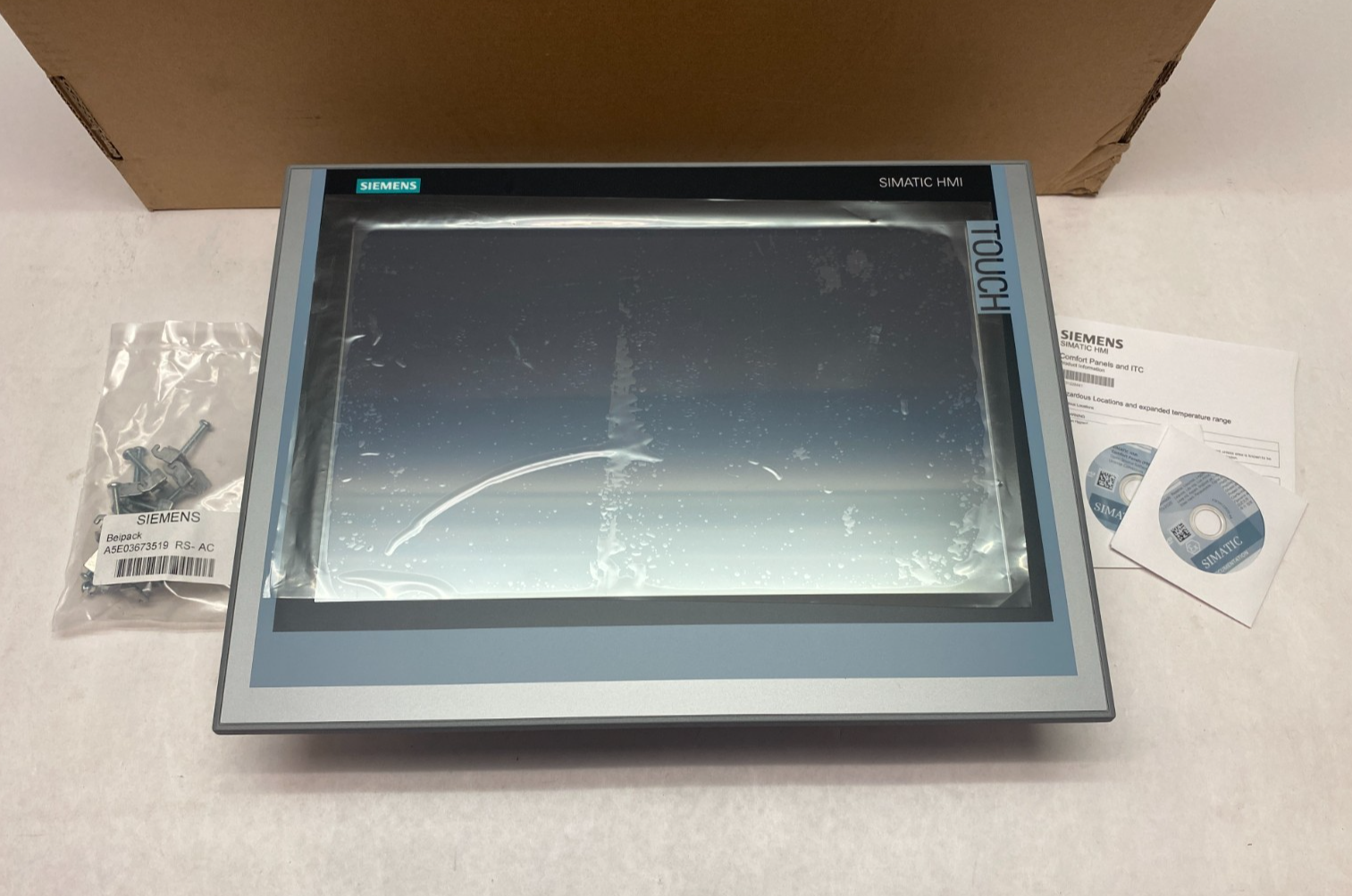 Siemens 6AV2 124-0QC02-0AX1 TP1500 Comfort Touch HMI Display Panel 331 x 207mm - Maverick Industrial Sales