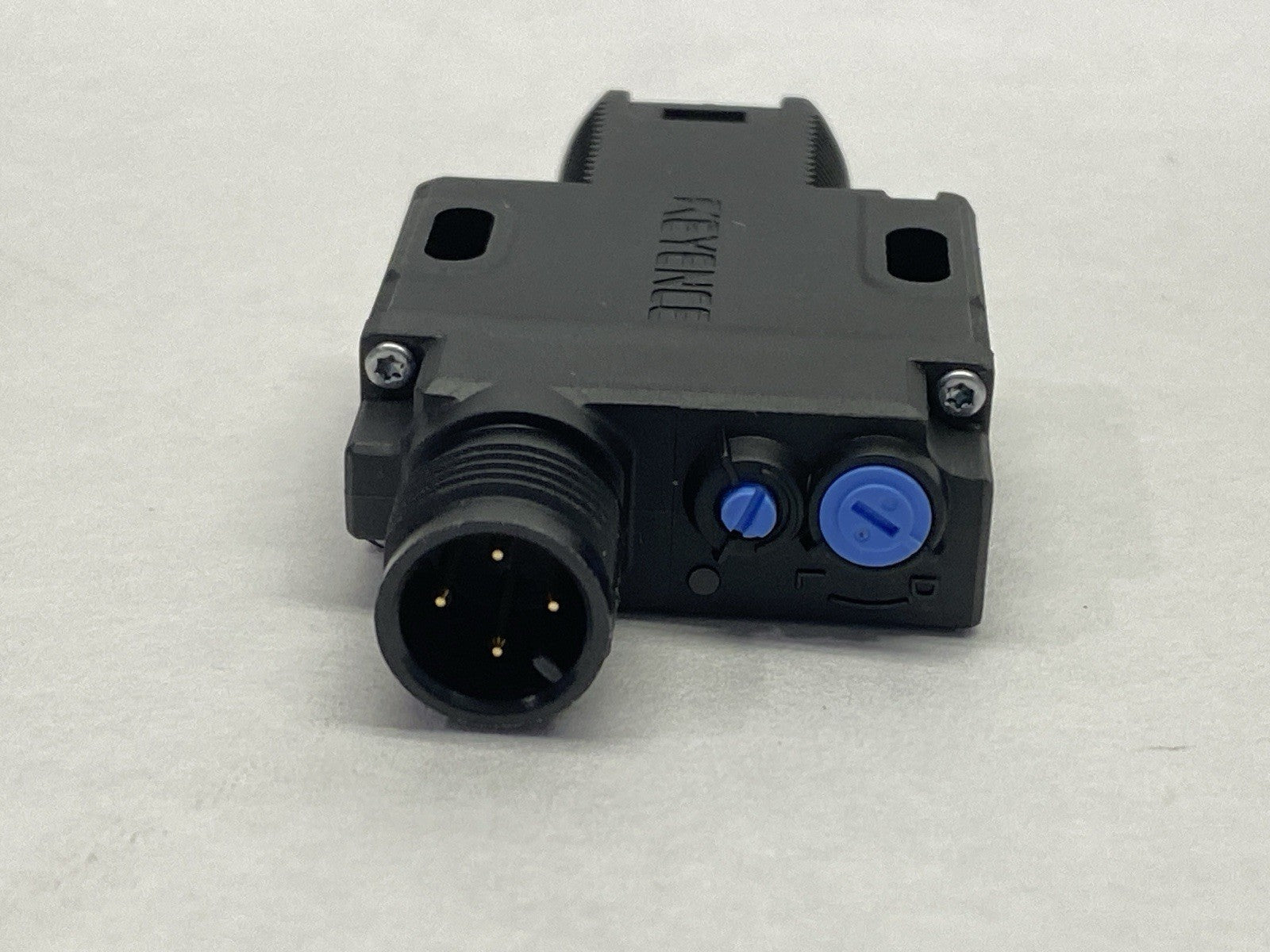 PZ-G61CB | Keyence Built-In Amplifier Photoelectric Sensor Reflective M12 - New - Maverick Industrial Sales