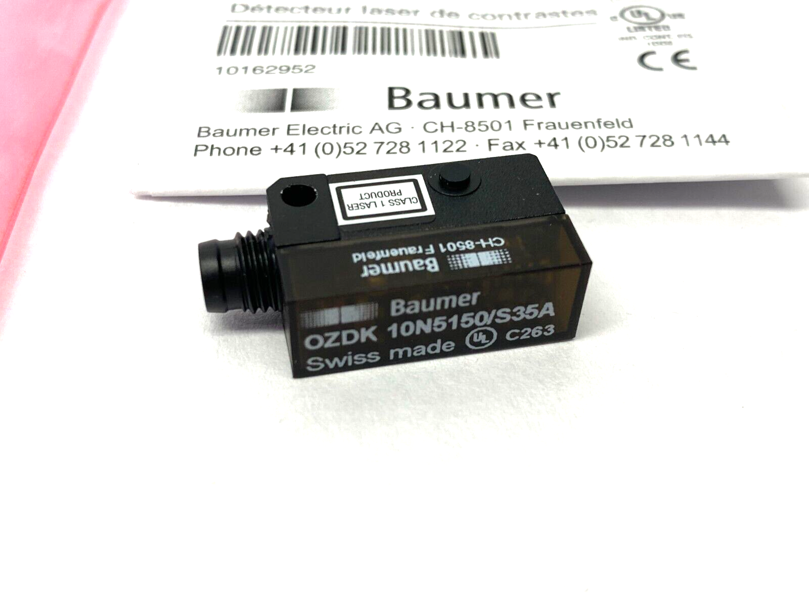 Baumer OZDK 10N5150/S35A Miniature Diffuse Contrast Sensor 3~150mm 10162952 - Maverick Industrial Sales