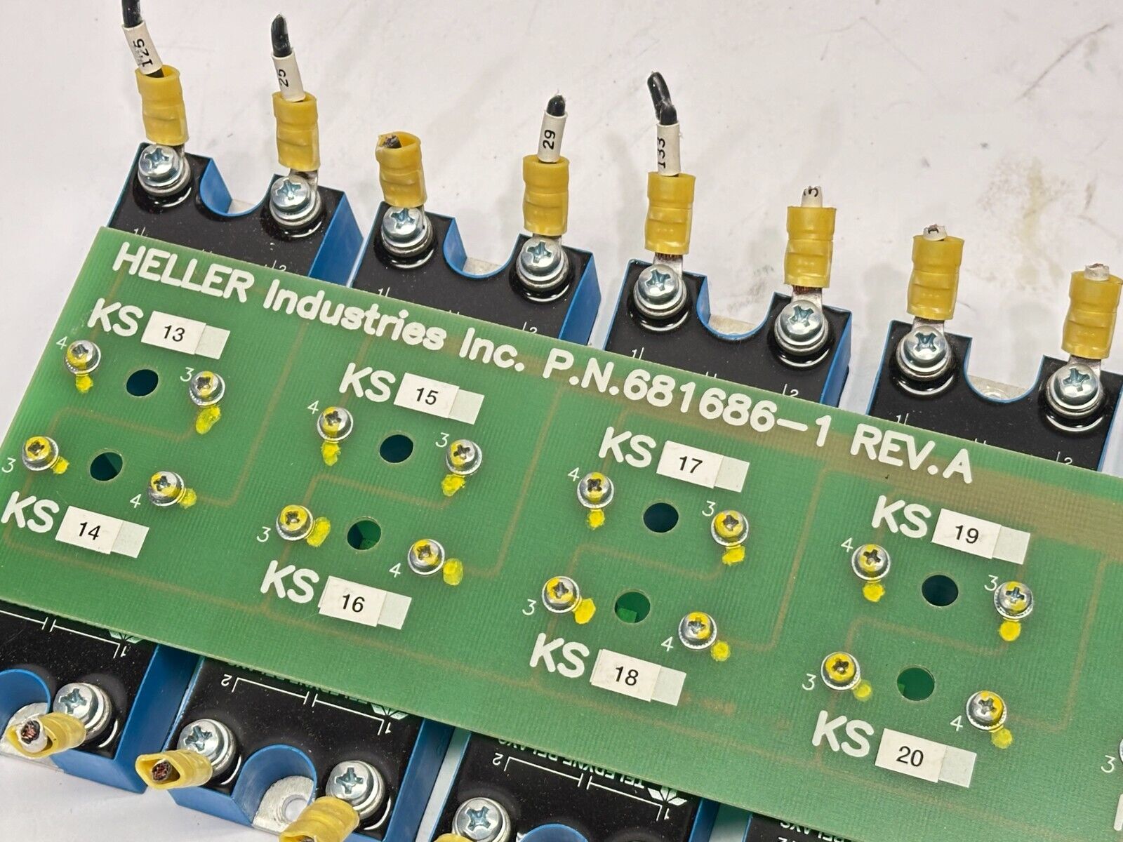 Heller Industries 681686-1 Rev A Oven SSR Board #1 NO CONNECTOR - Maverick Industrial Sales