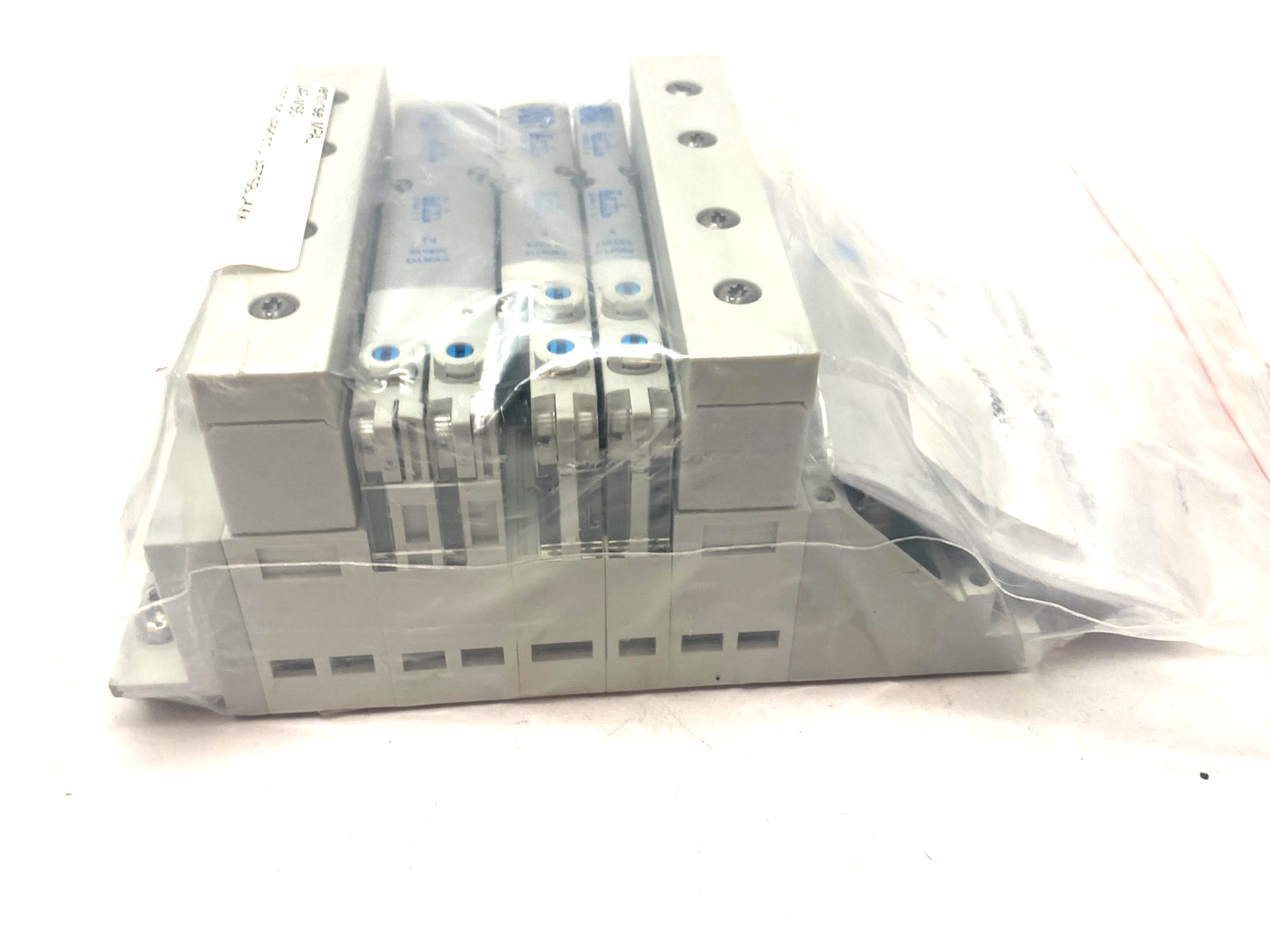 Festo 34P-MS6-SFEJBGABBCCD-UAETSBU-3K Configured Valve Manifold 569926 - Maverick Industrial Sales