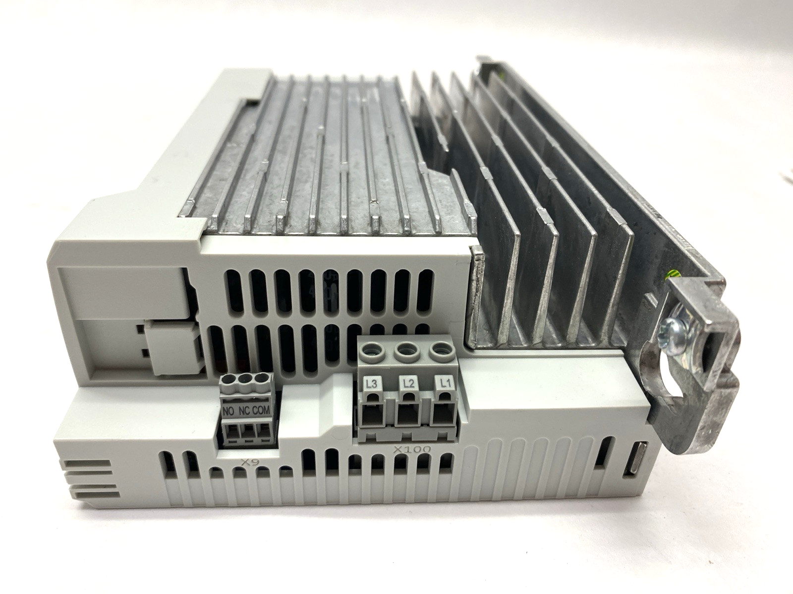 Lenze I51AE175D10001000S Inverter i510 1/N(3)/PE 230/240 V AC 0.75 kW/1 HP - Maverick Industrial Sales