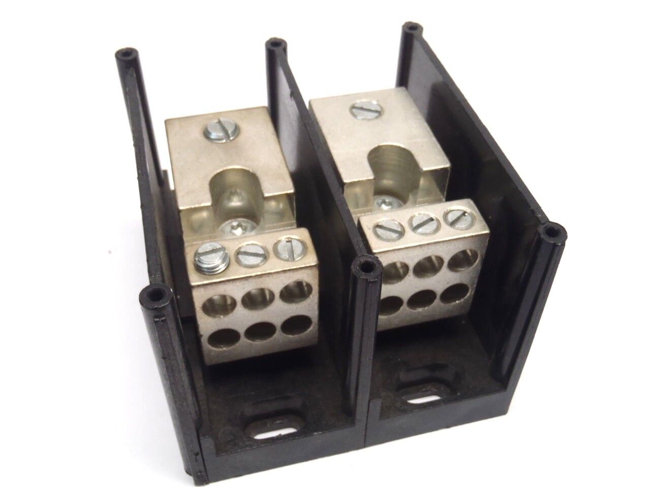 66562 | Ferraz Shawmut Power Distribution Terminal Block 600V PDB 2-Pole - Used - Maverick Industrial Sales