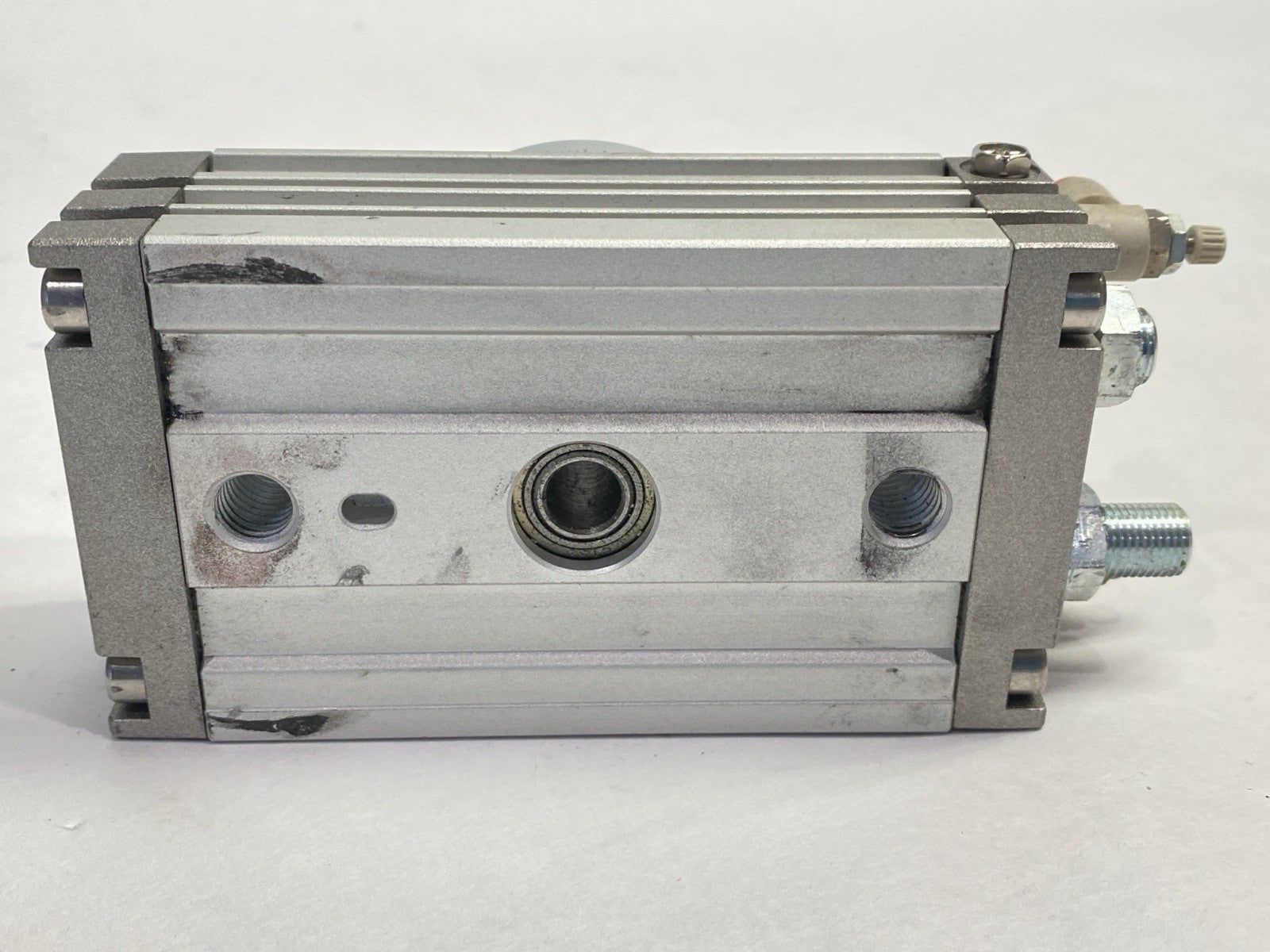MSQB20A | SMC Pneumatic Rotary Table 190 Degree Rotation - Used - Maverick Industrial Sales