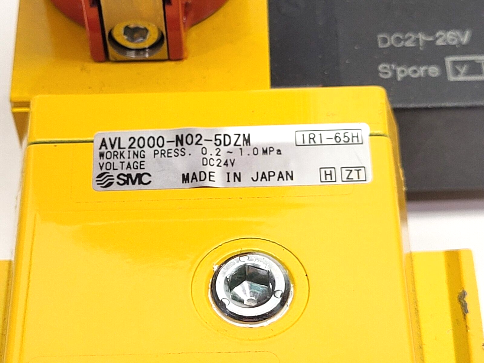 SMC AVL2000-N02-5DZM Soft Start Lock-Out Valve, DV24C - Maverick Industrial Sales