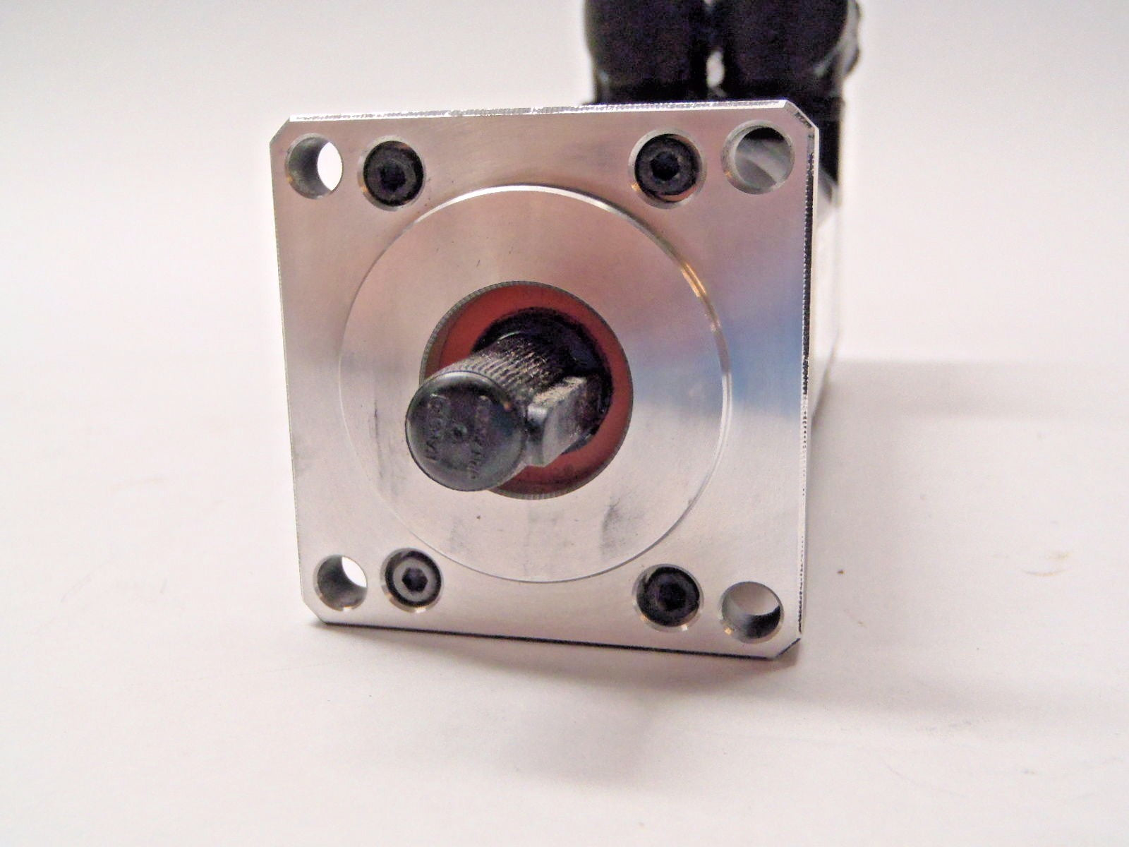Beckhoff AM227L-0000 Synchronous Servo Motor - Maverick Industrial Sales