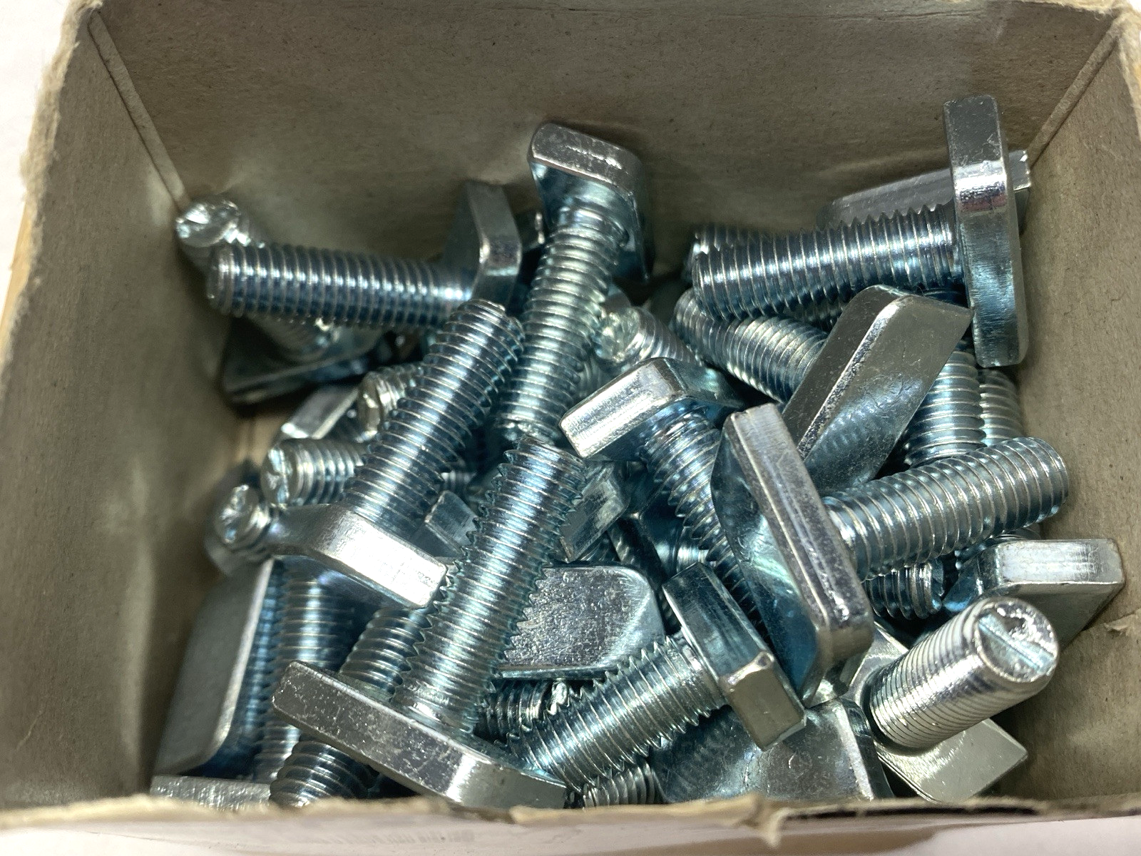 Flexlink XLAT 24 T-Bolt LOT OF 50 - Maverick Industrial Sales