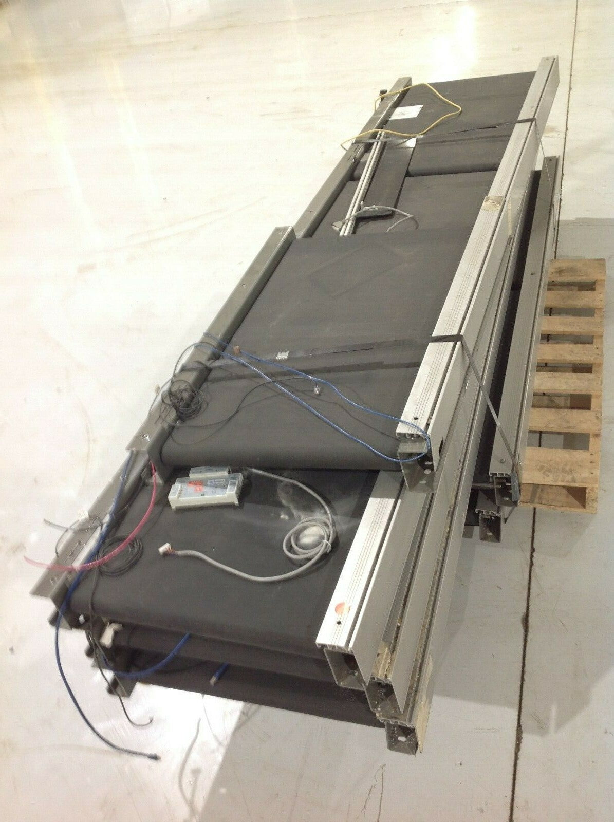 Blue Arc Belt Conveyor 42' L x 21” W, Belt Over Power Roller - Maverick Industrial Sales