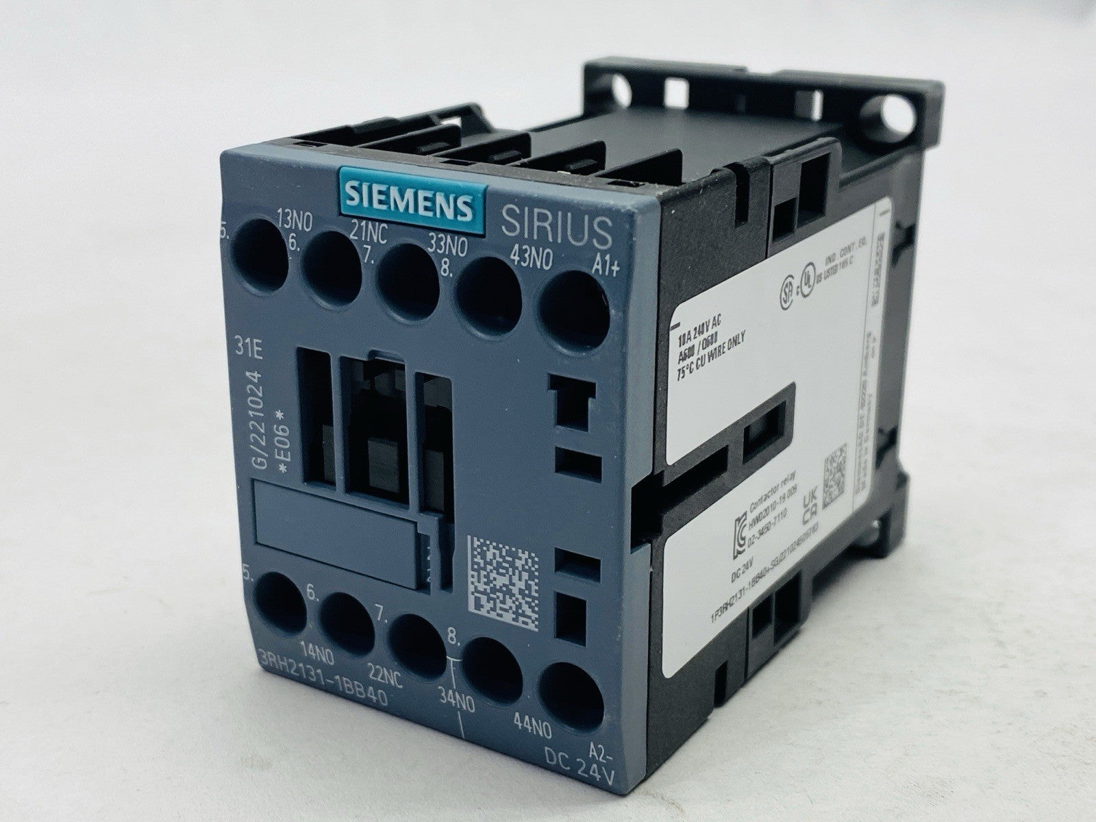 Siemens 3RH2131-1BB40 Contactor Relay 10A 230V 24VDC - Maverick Industrial Sales